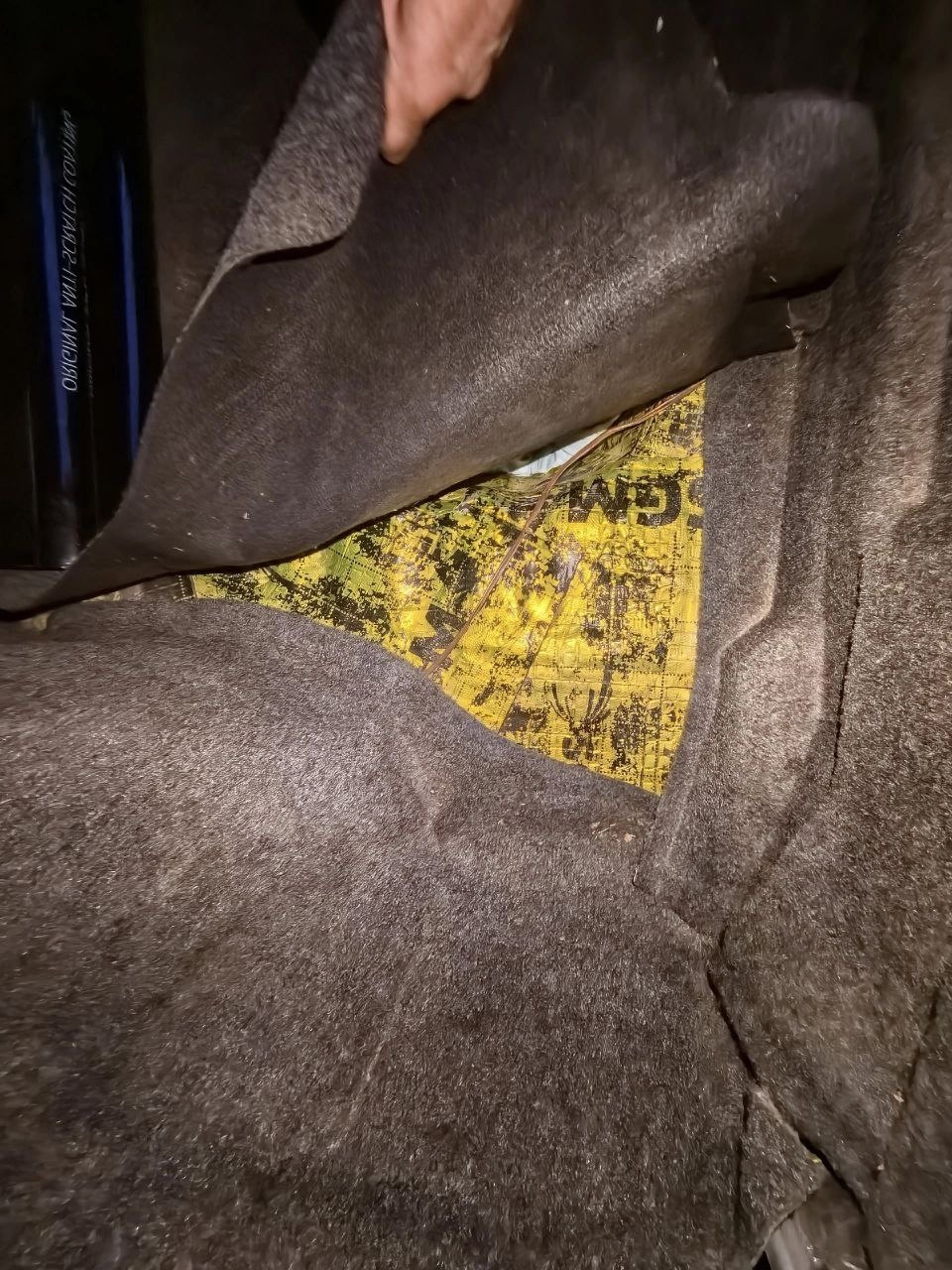 Автомобиль ВАЗ 2114 2007 года (9)