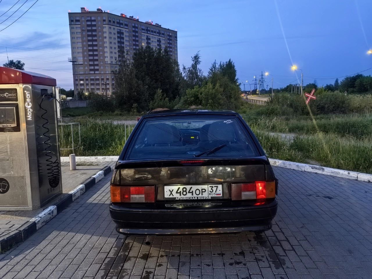 Автомобиль ВАЗ 2114 2007 года (6)