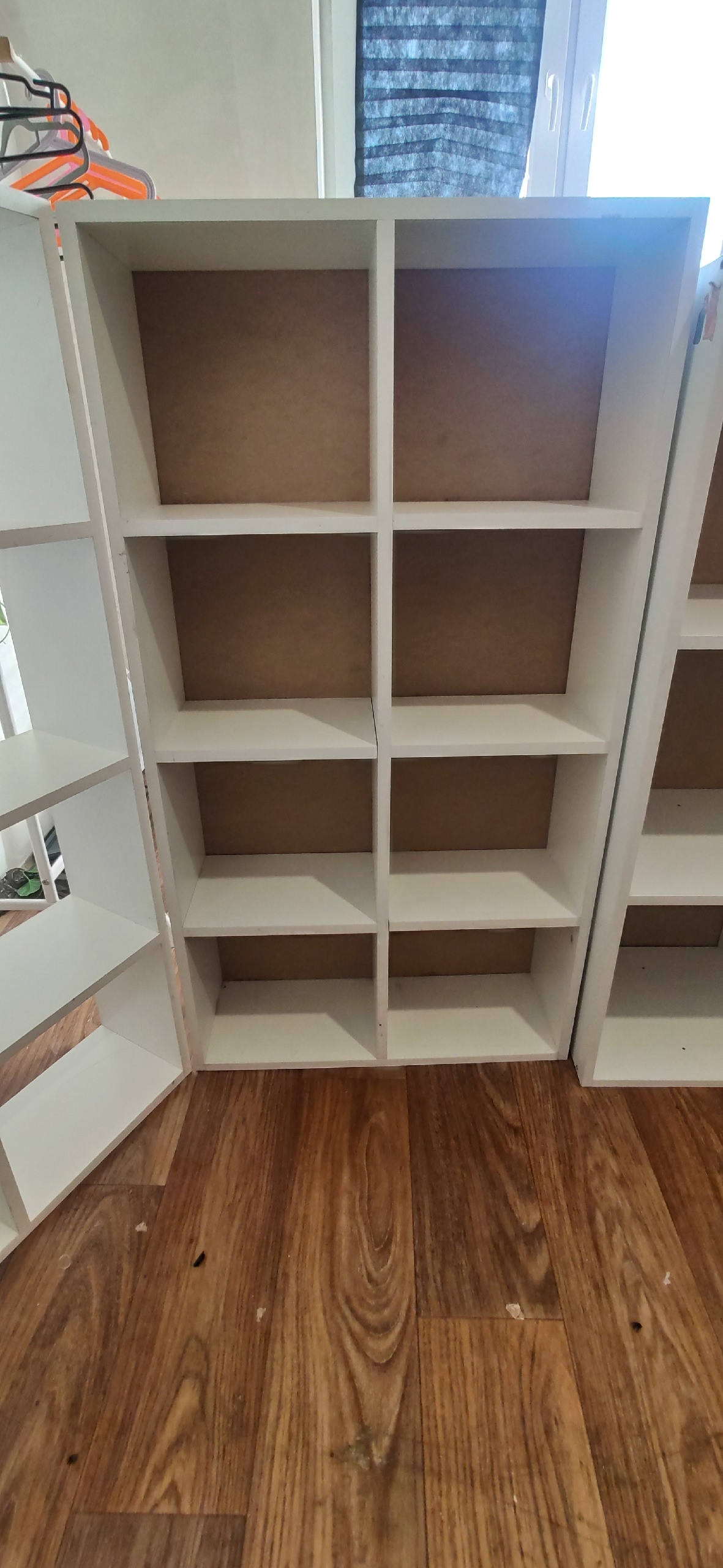 Небольшая распродажа стеллажей и мебели (2)