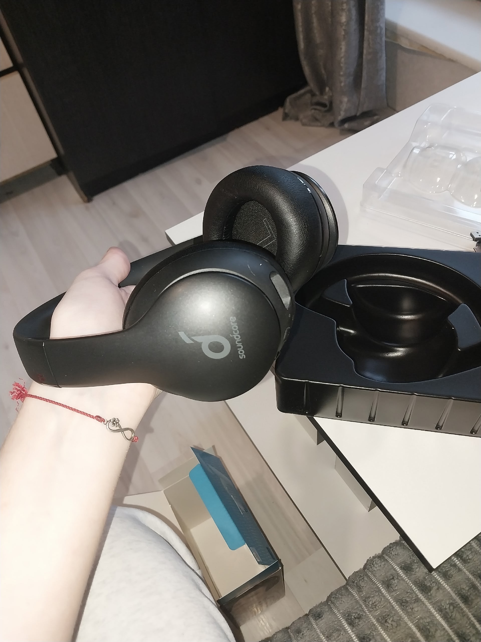 Наушники с глубоким басом Продаю (1)