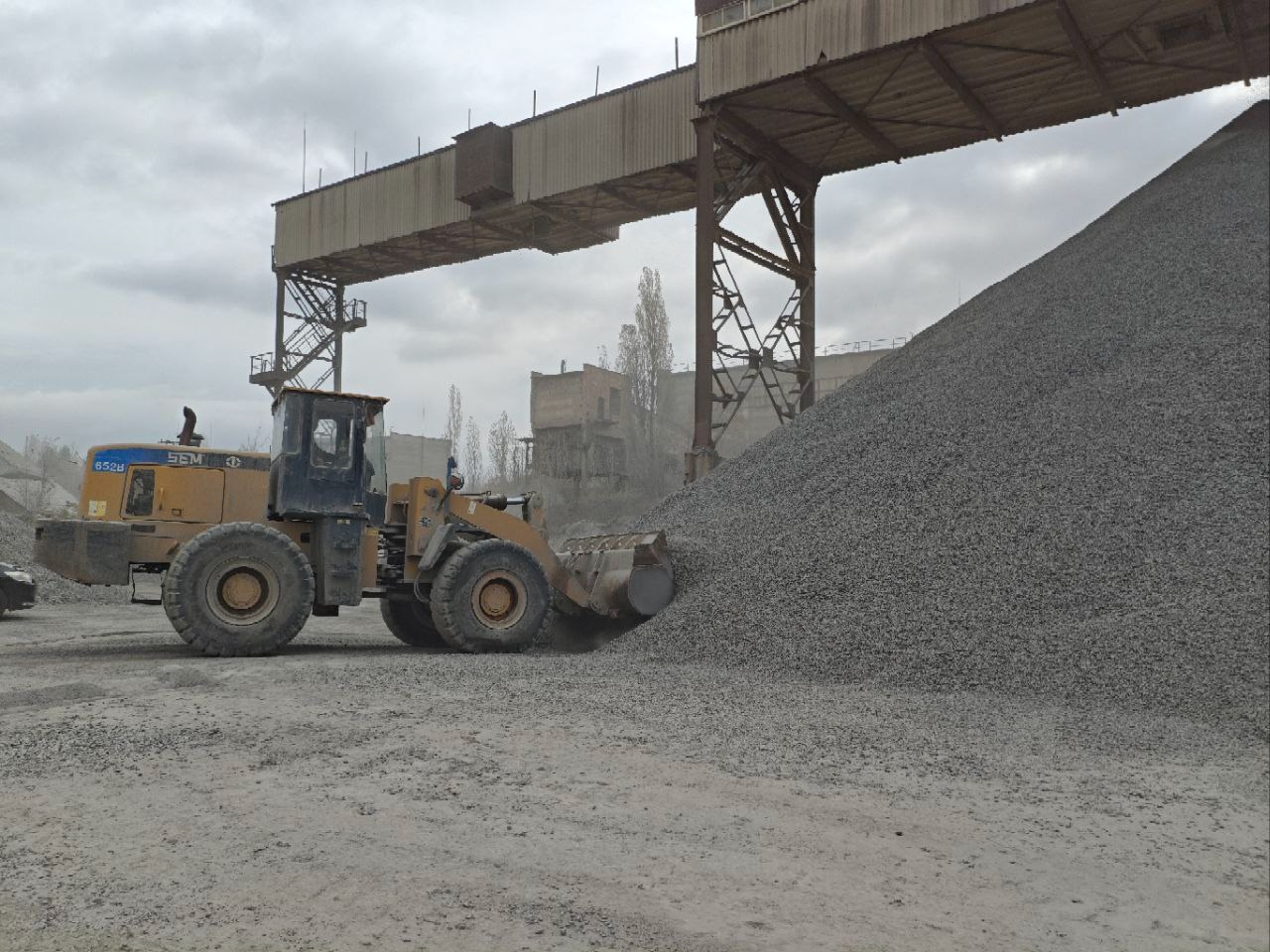 Торезский карьер предлагает еврощебень Карьер (1)