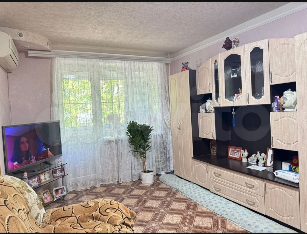 Продажа: просторная 3-комнатная квартира Предлагается (7)