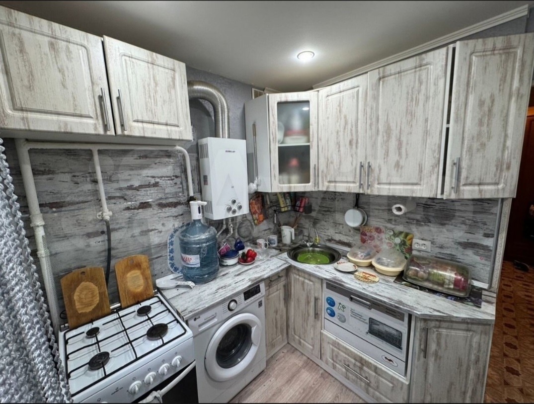 Продажа: просторная 3-комнатная квартира Предлагается (3)