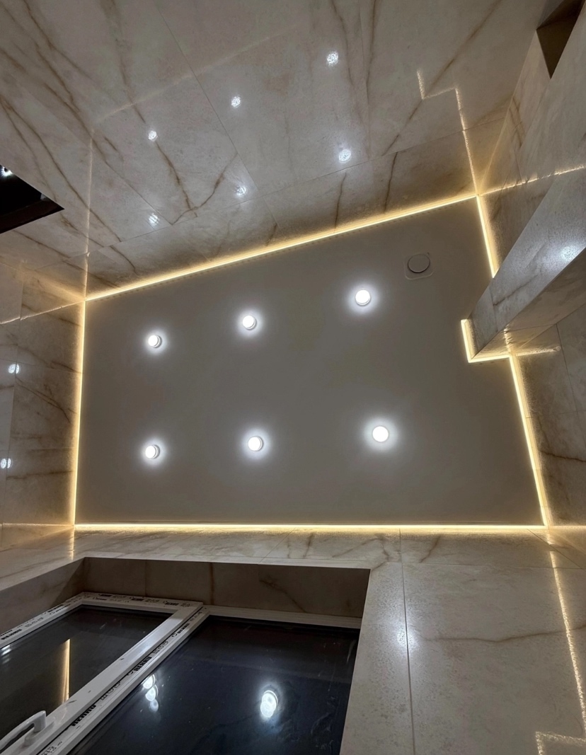 Установка натяжных потолков любой сложности (7)