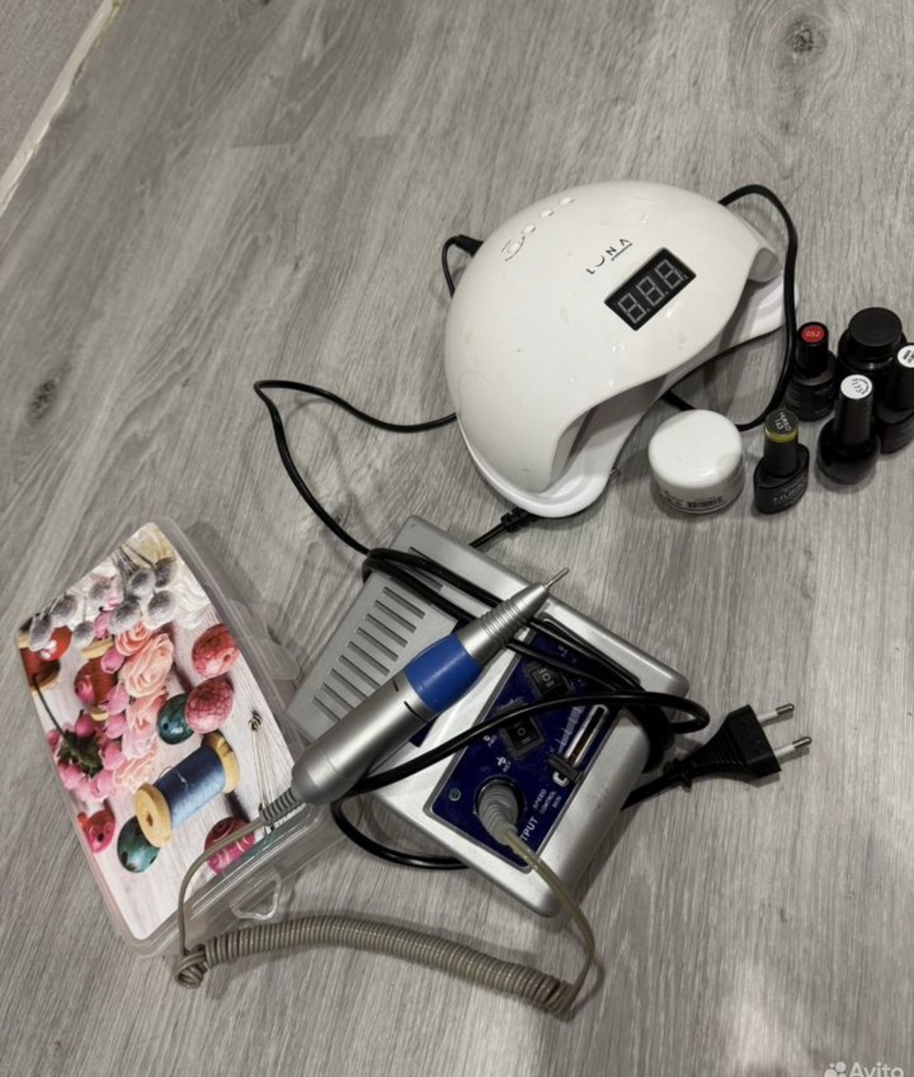 Продам комплект для маникюра Полный