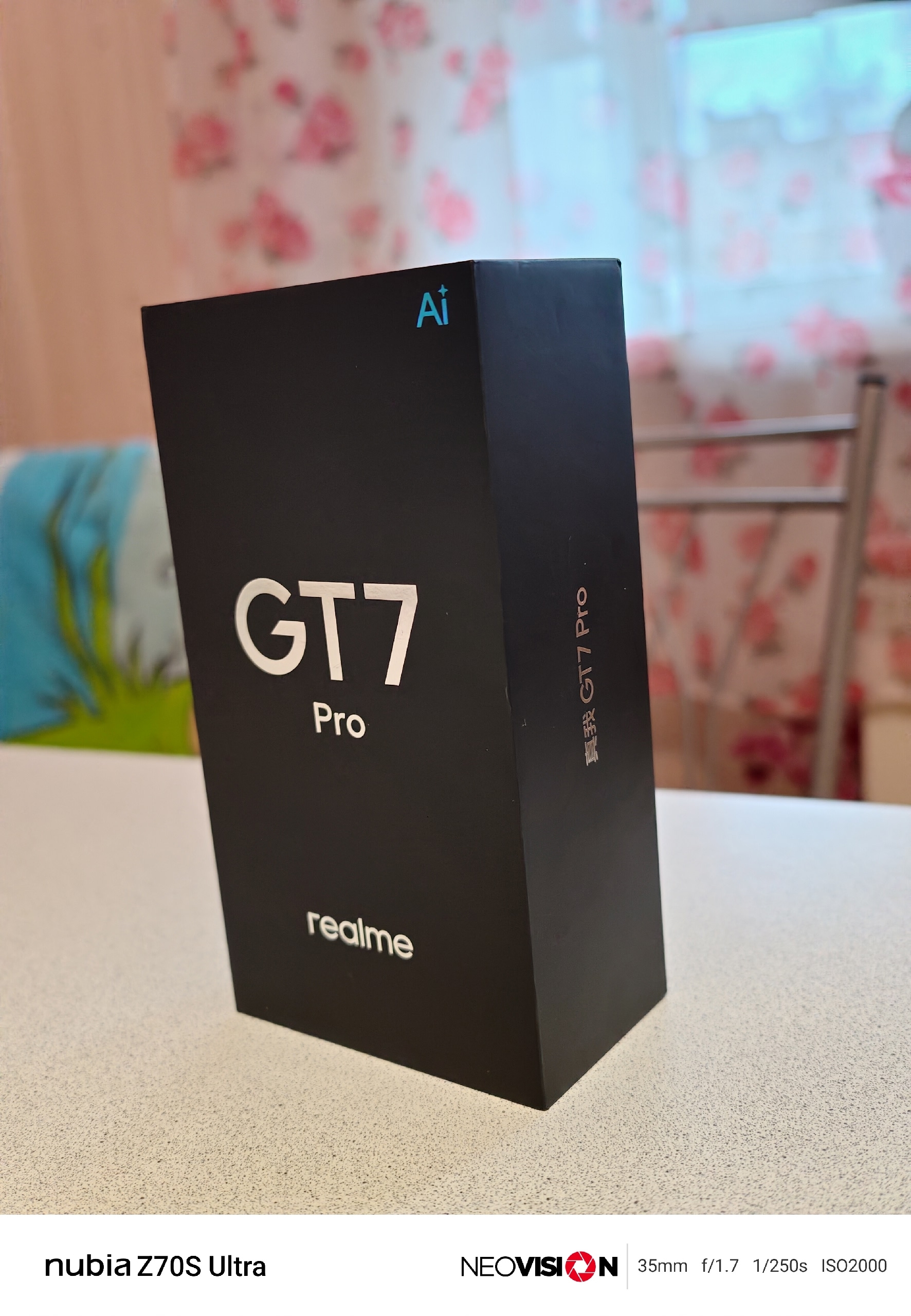 Телефон realme GT 7 pro