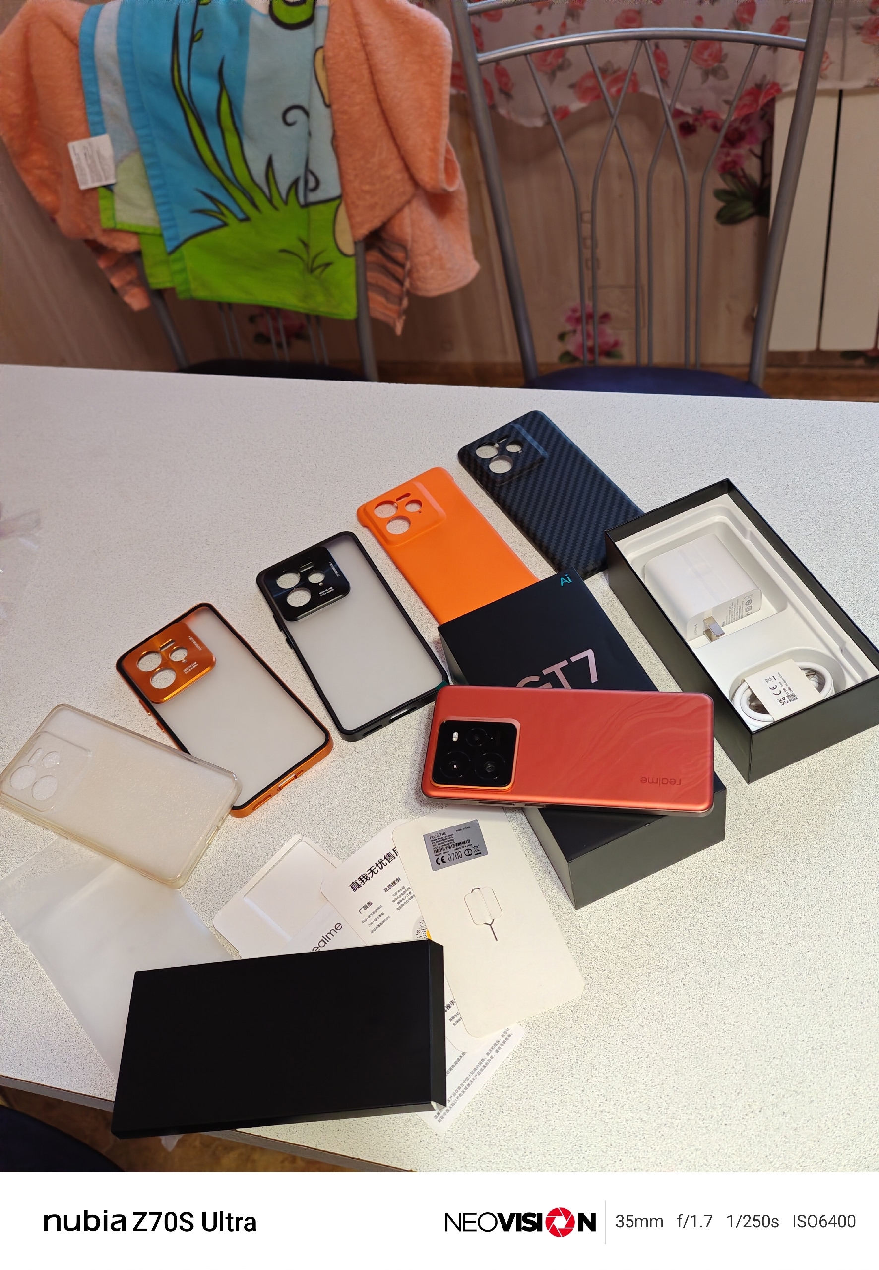 Телефон realme GT 7 pro (2)