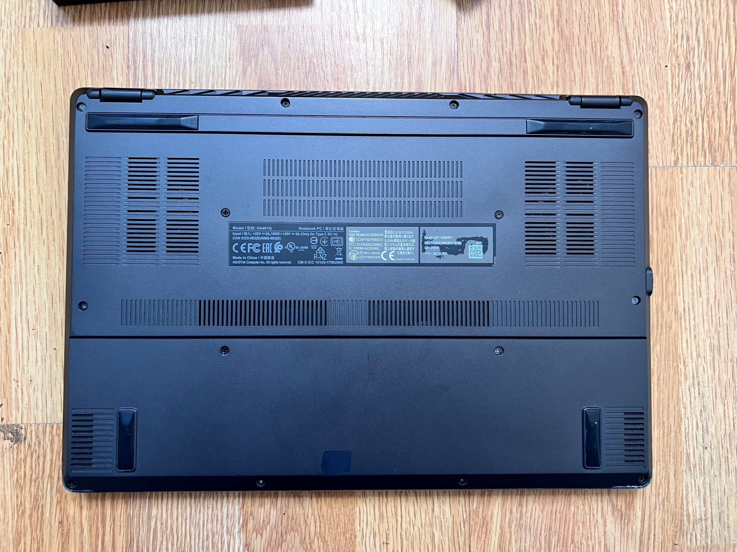 Asus ROG Zephyrus G14 на (1)