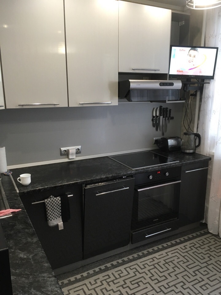 Кухонный гарнитур, как новый Продается