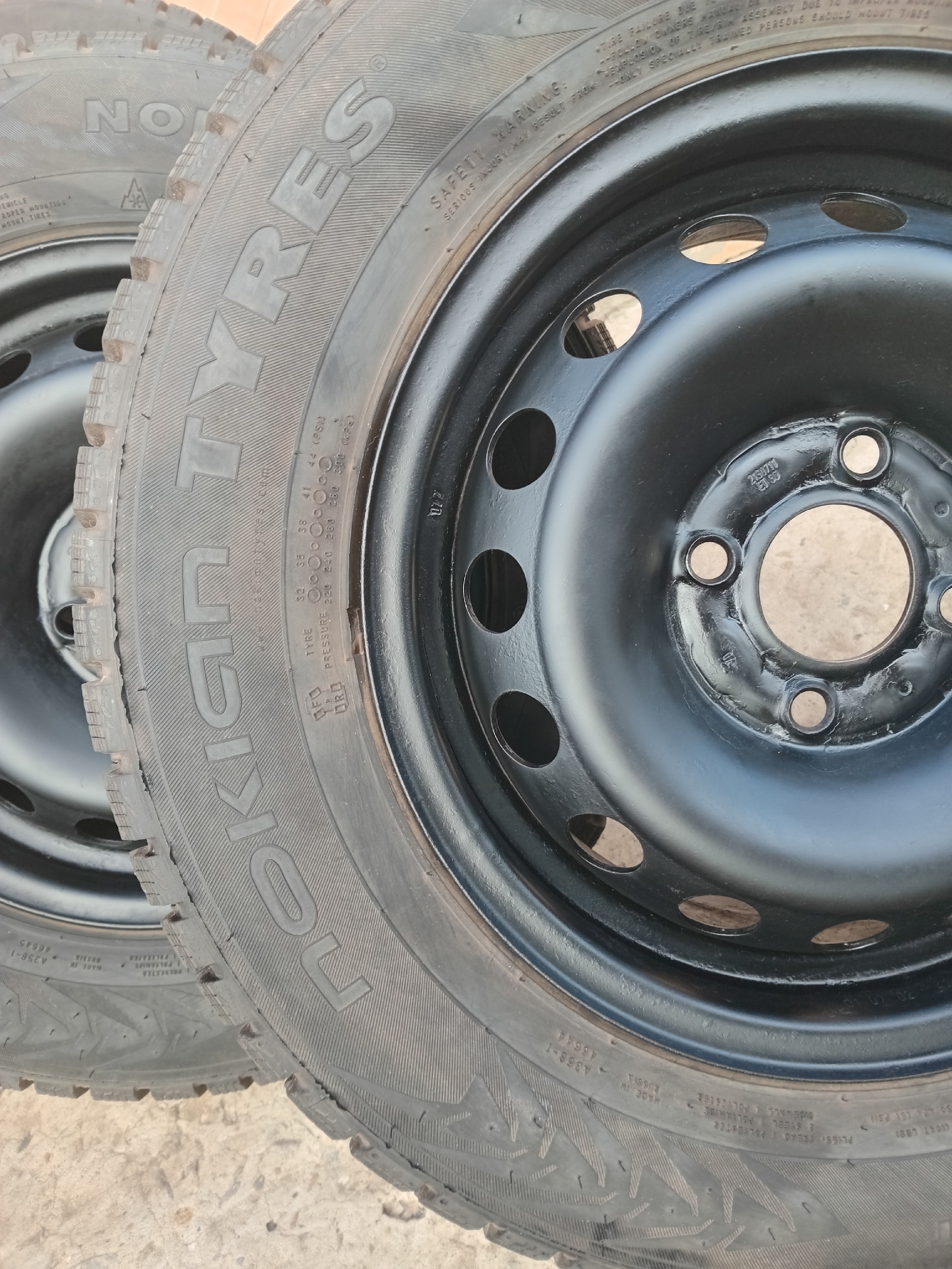 Продажа зимней резины NOKIAN TYRES (2)