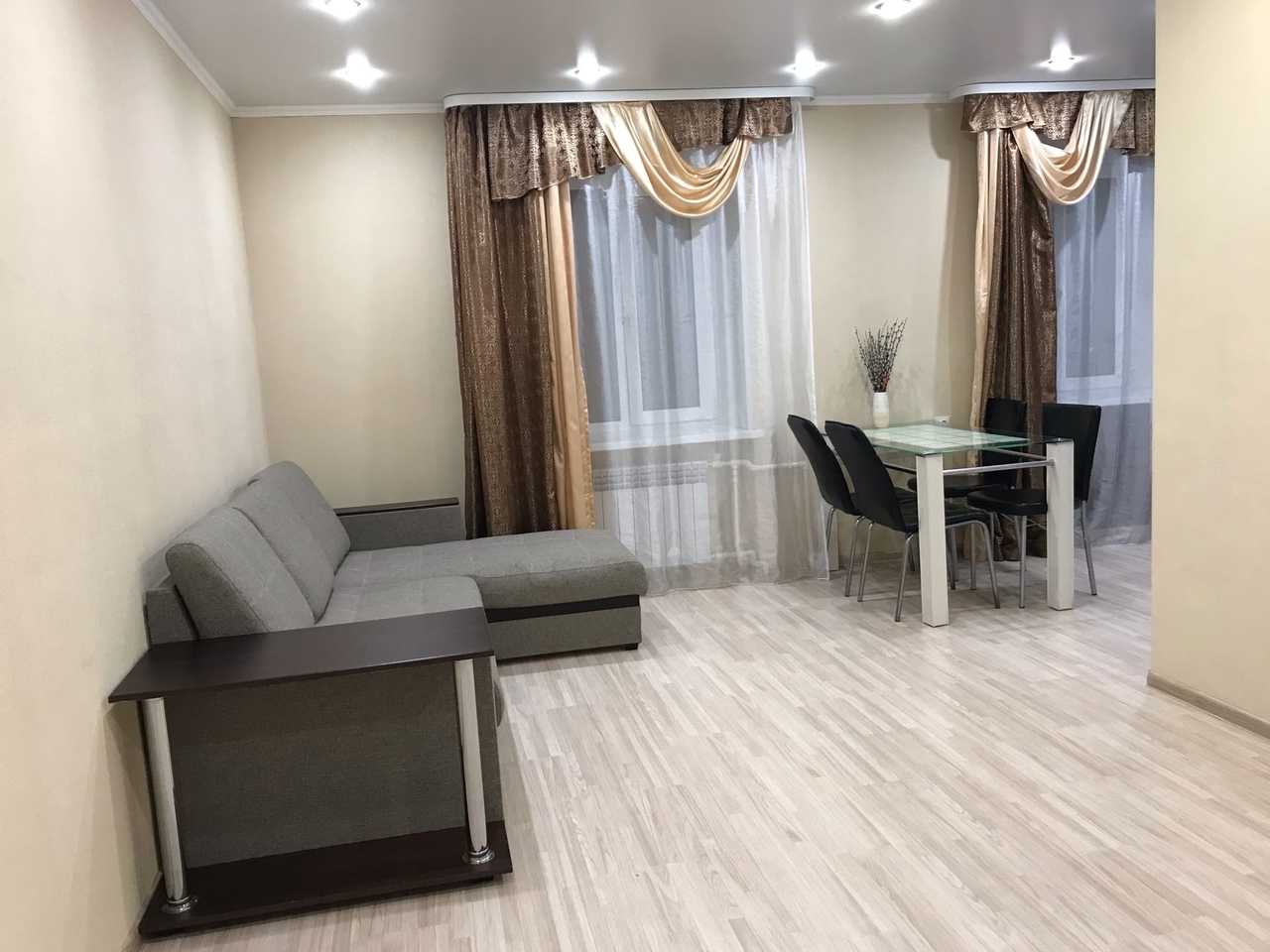 Димитровград Октябрьская ул., 60 Ценa: (4)