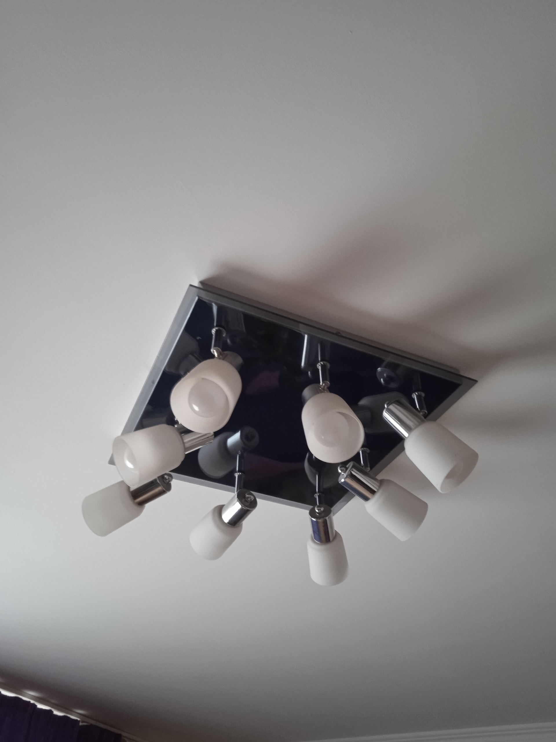 Продам светильник бу состояние хорошее