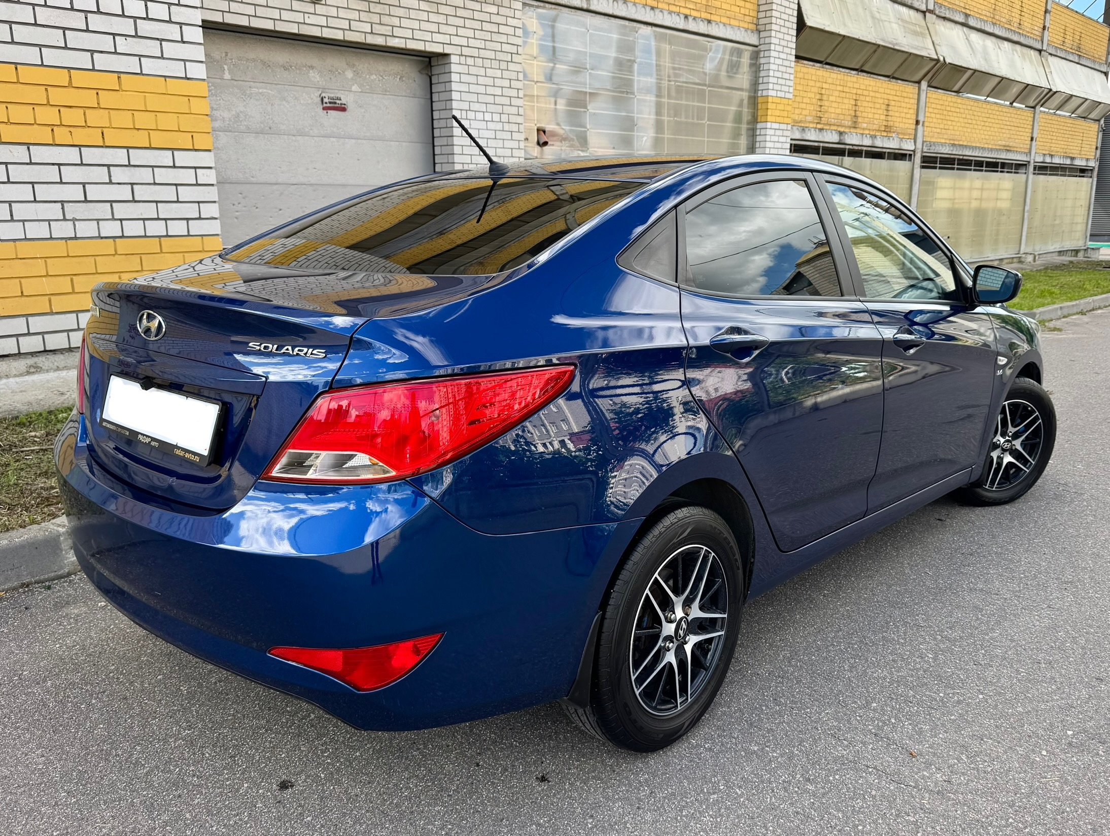 Продается Hyundai Solaris 2015 года (3)