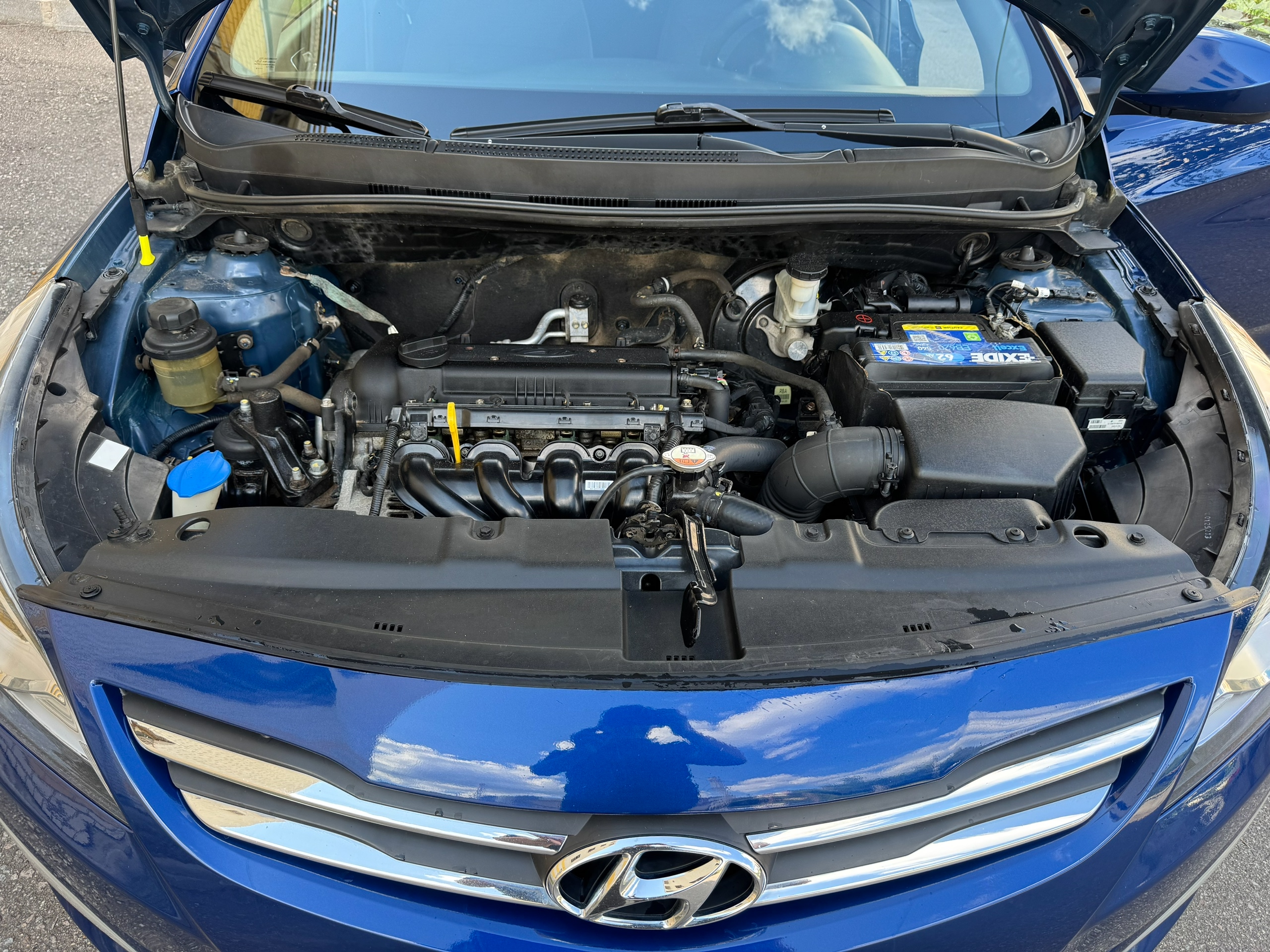 Продается Hyundai Solaris 2015 года (6)