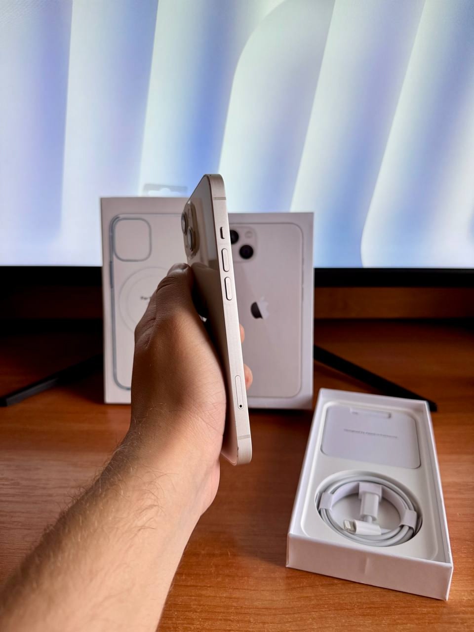 Продам белый iPhone 13 128 (5)