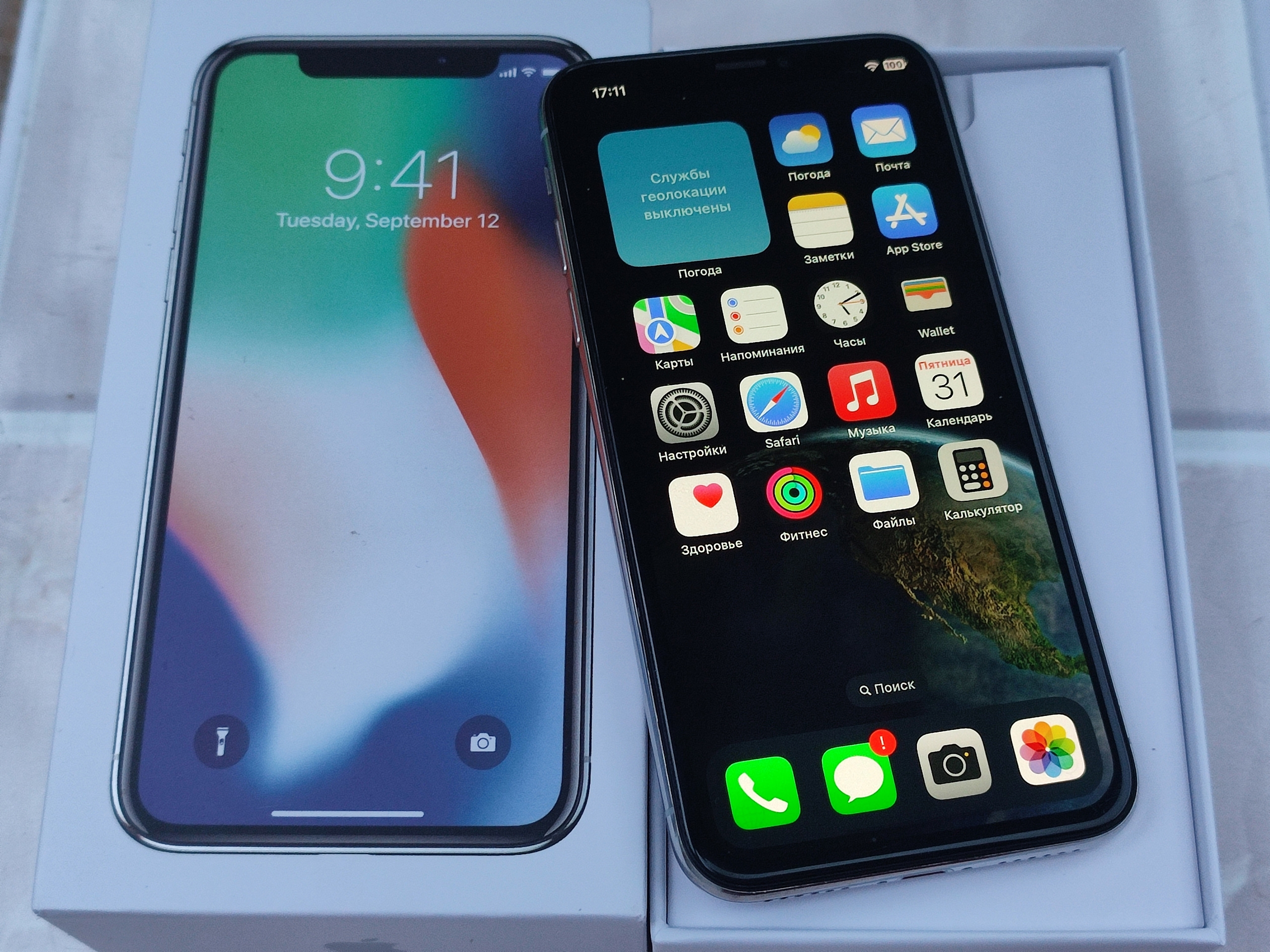 Apple iPhone X, серебристый, 64 (2)
