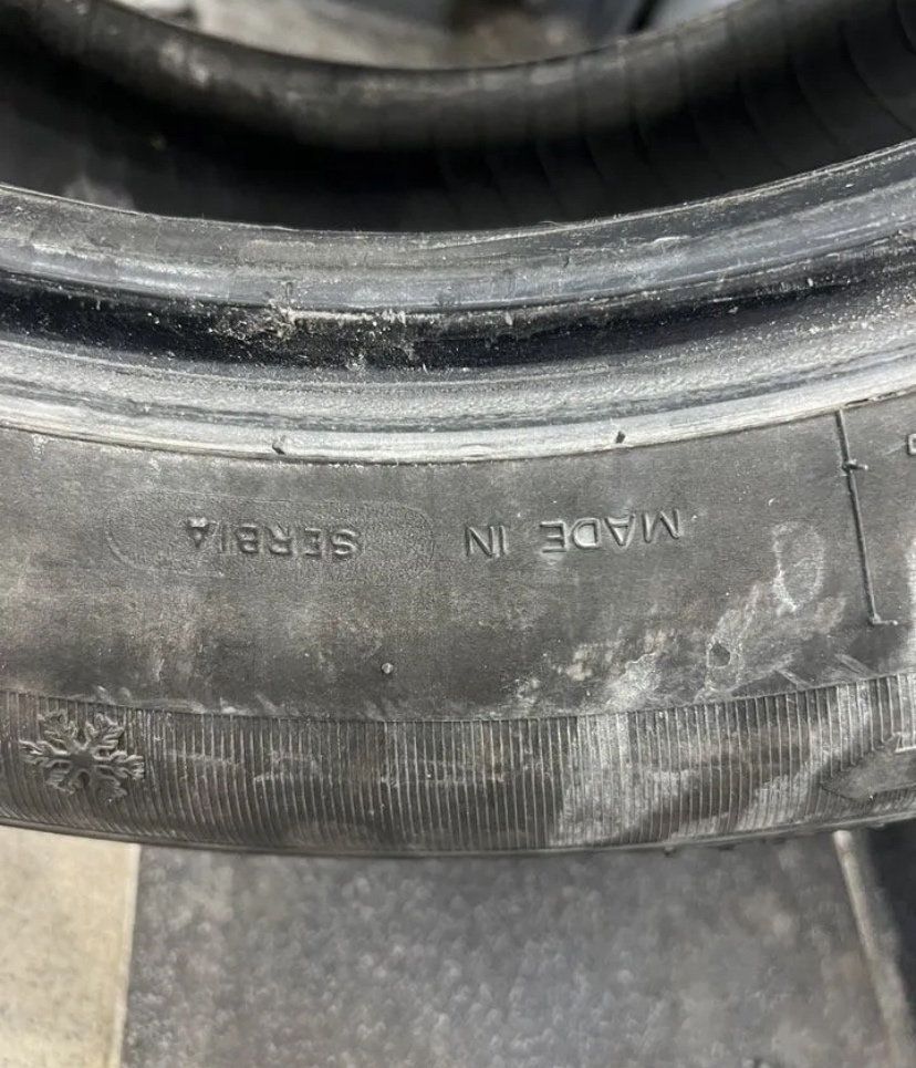 Комплект автошин в хорошем состоянии (4)