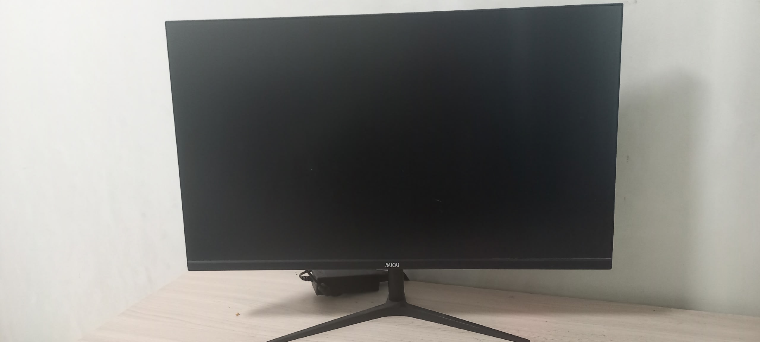 Продаю компьютерное оборудование недорого Монитор (5)