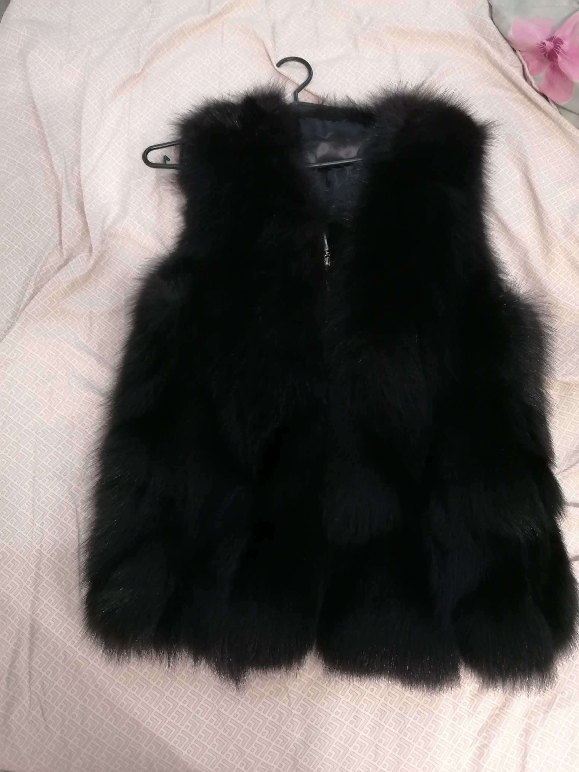 Стильный меховой жилет: размер 42-44 (1)