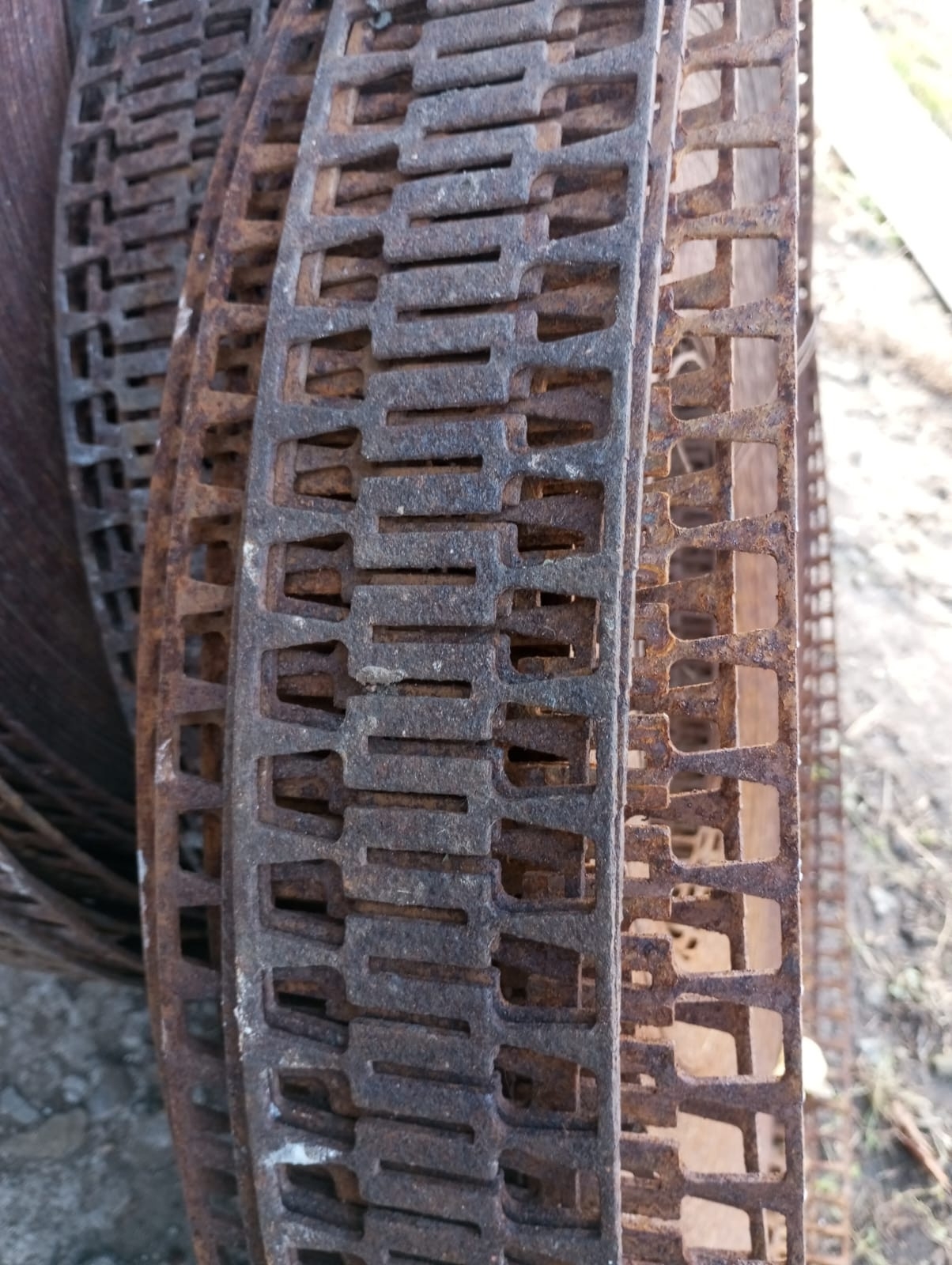 Продажа высечки в различных форматах (2)