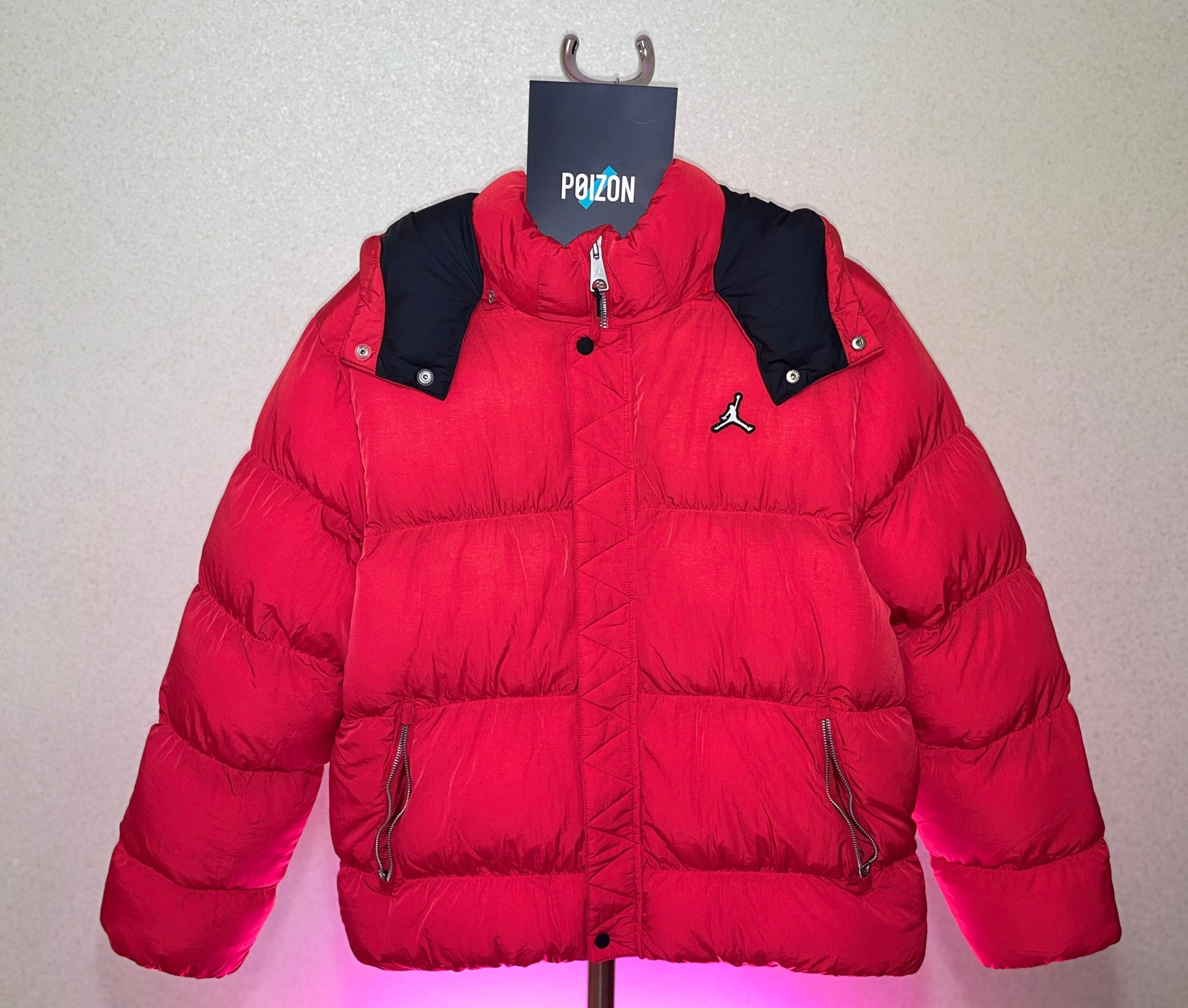 Пуховик Jordan Essential 2XL Продаю