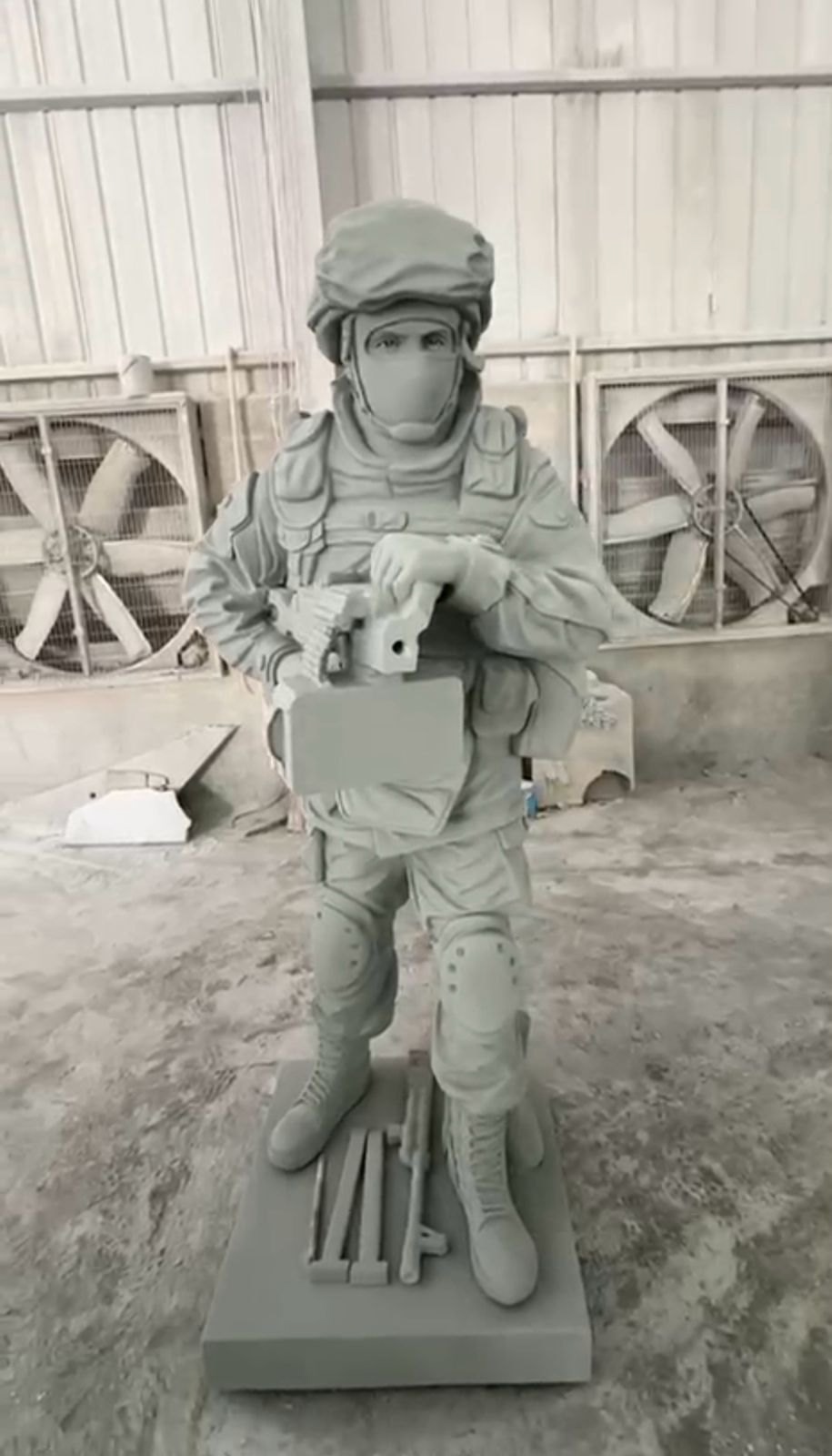 Гранитные комплексы и скульптуры Наша (2)