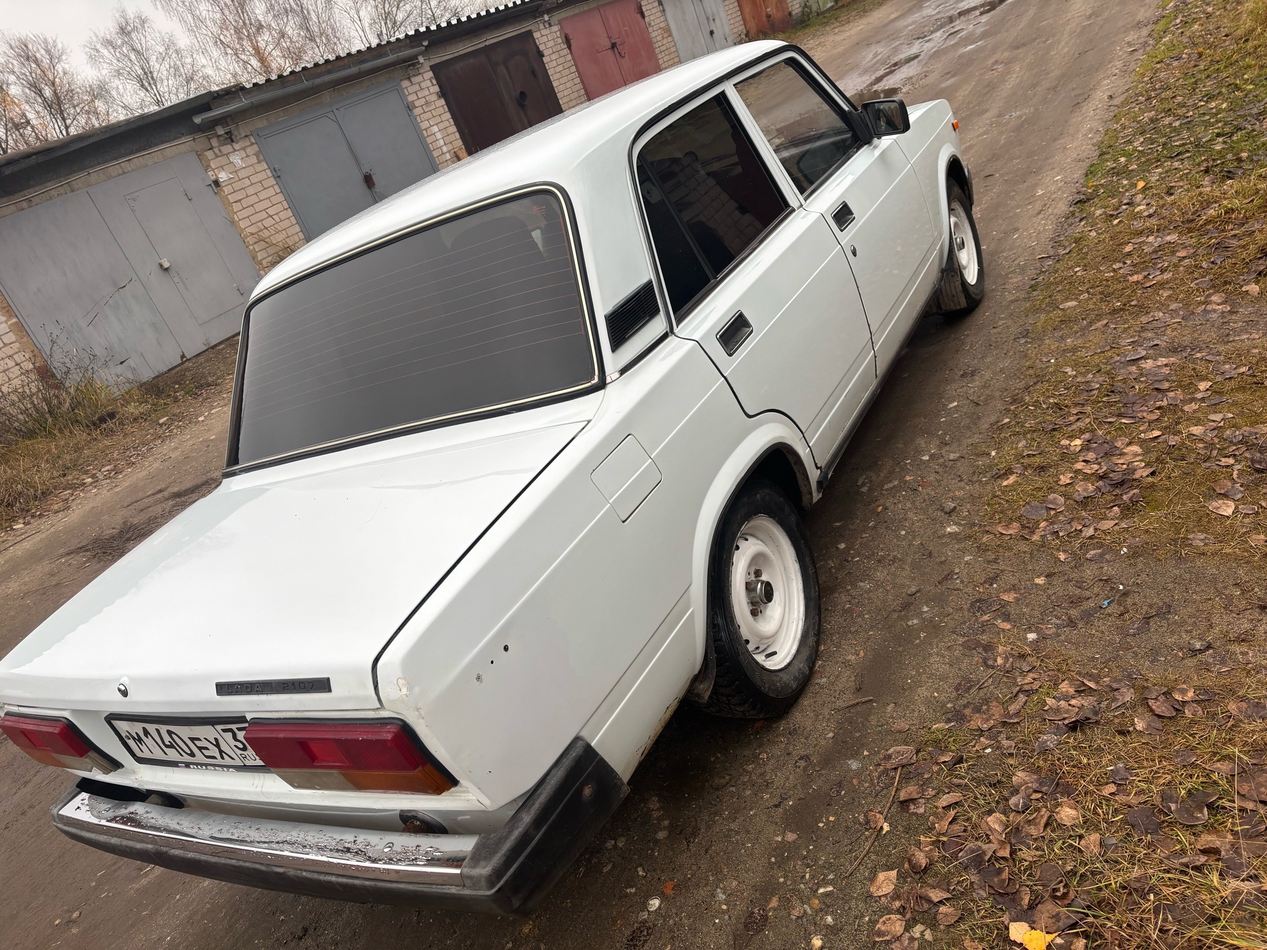 Продажа автомобиля ВАЗ 2107 Предлагается (2)