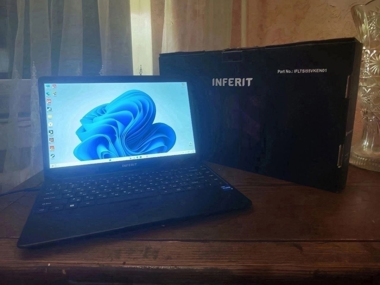 Продам новейший Intel ноутбук Продается (1)