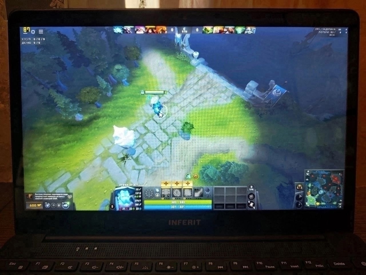 Продам новейший Intel ноутбук Продается (6)