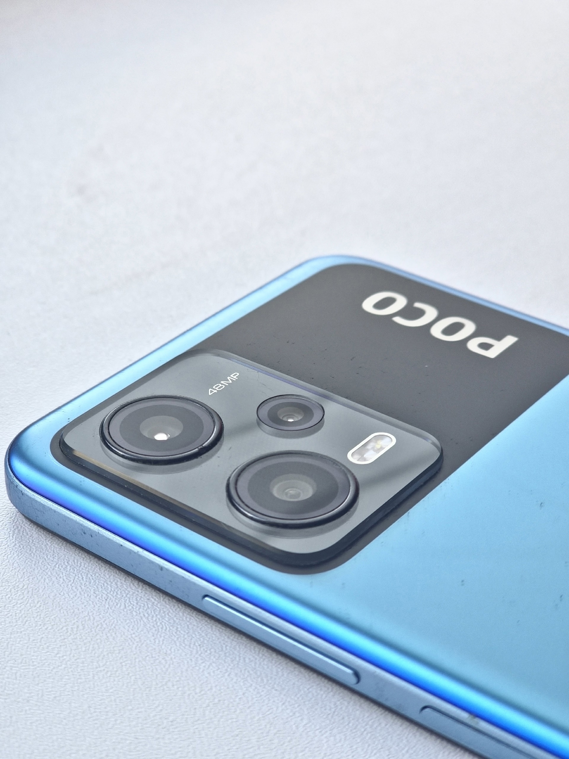 Продам Poco X5 5G 128GB