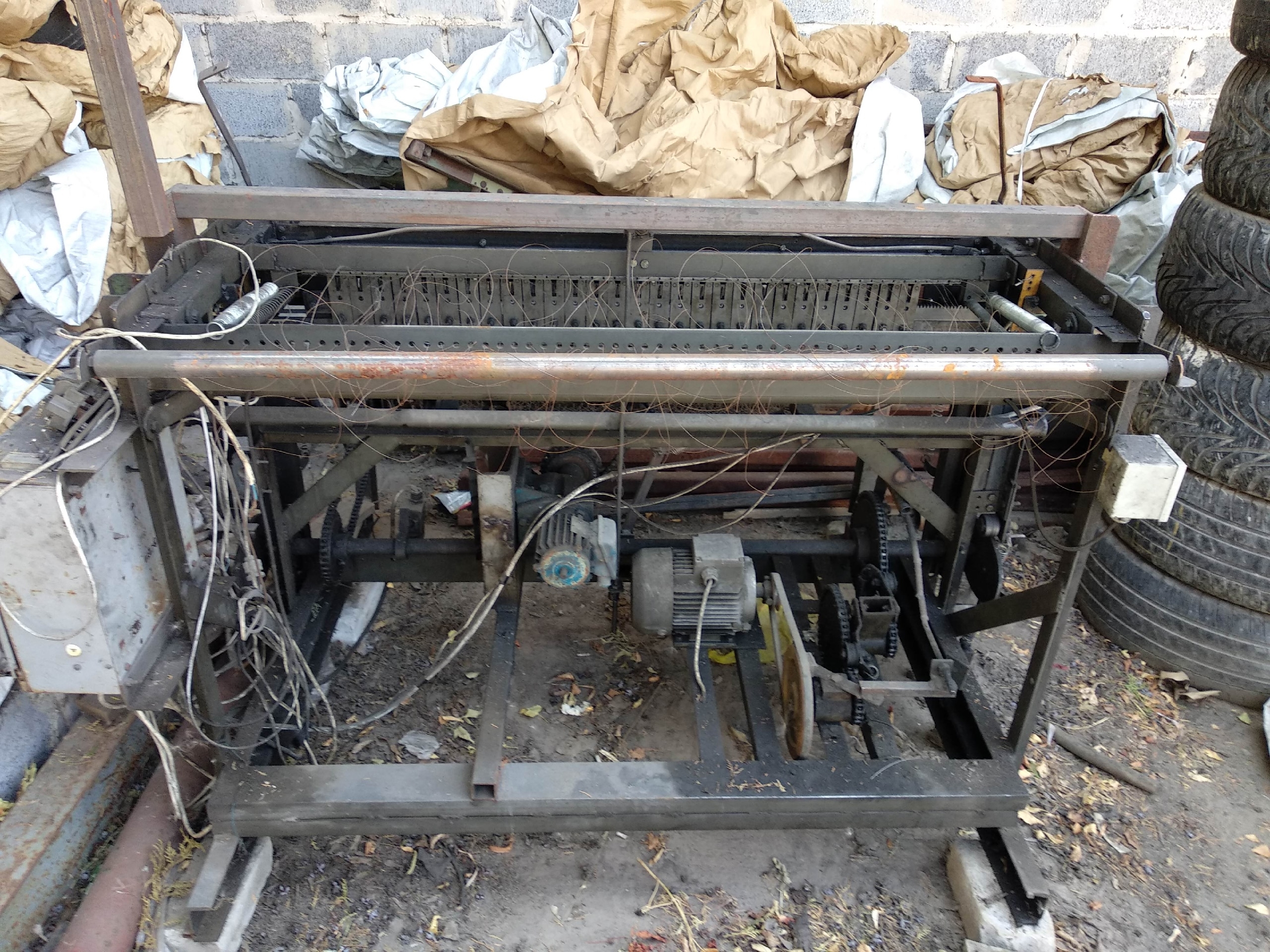 Продам станок для изготовления сетки (1)