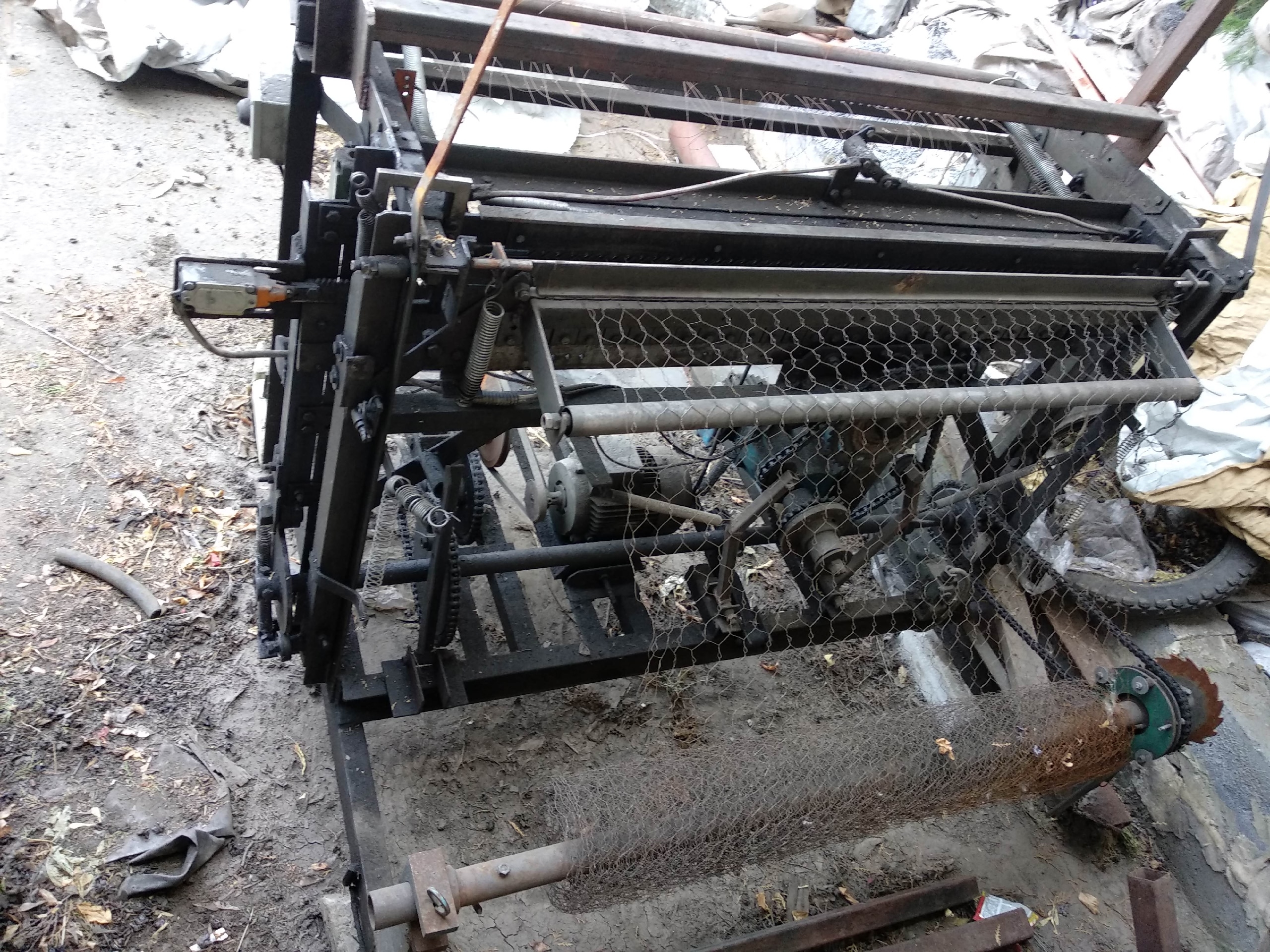 Продам станок для изготовления сетки