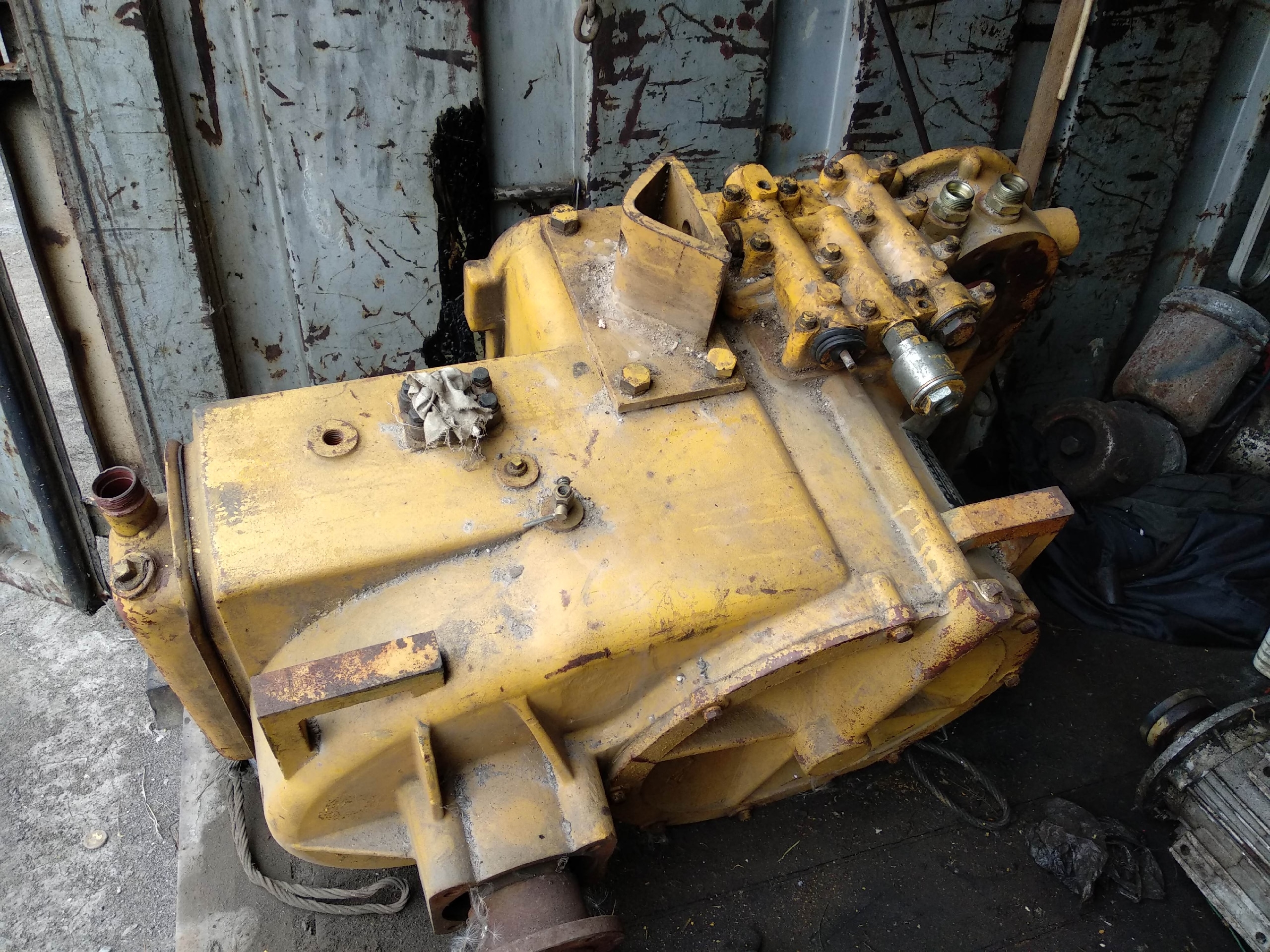 Запчасти для погрузчиков в ДНР