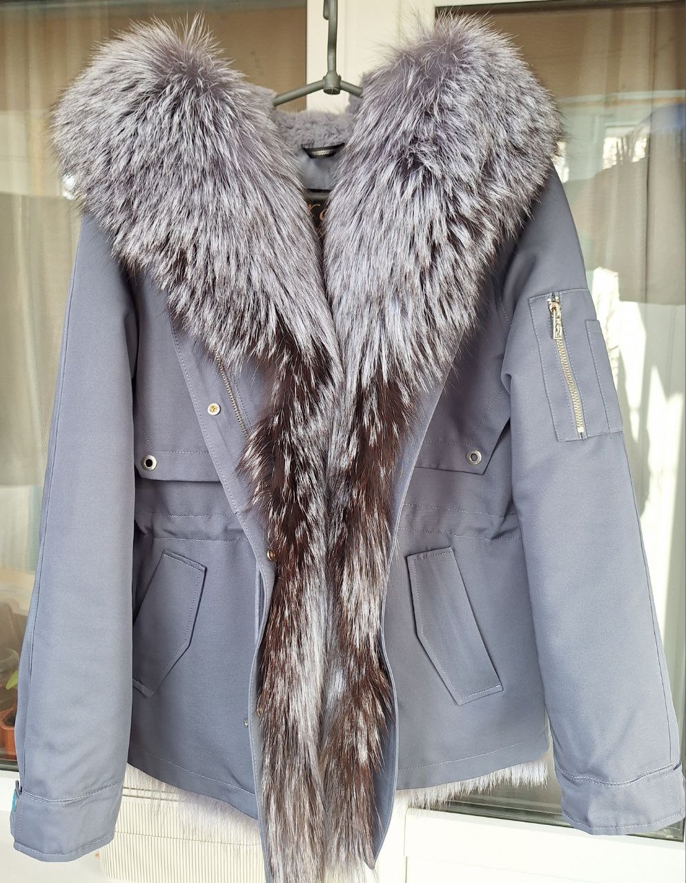 Продажа новой парки: мех кролика