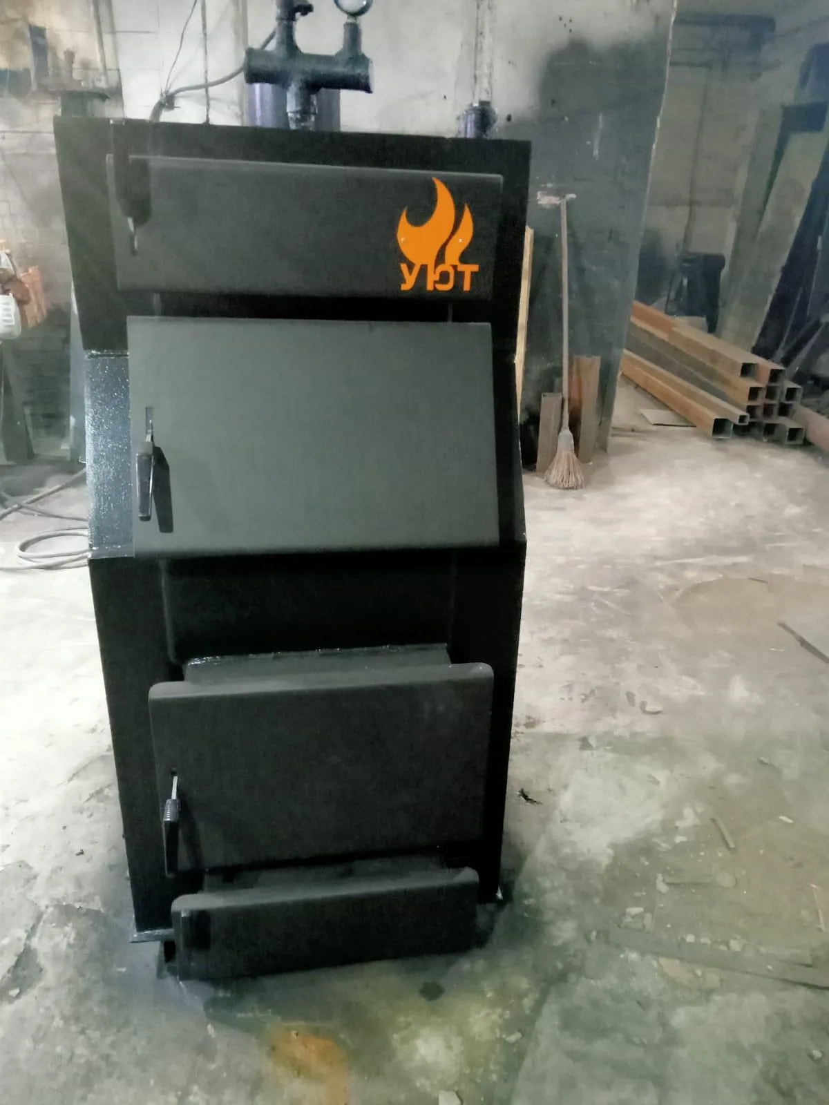 Твердотопливные котлы УЮТ: отопление Предлагаем