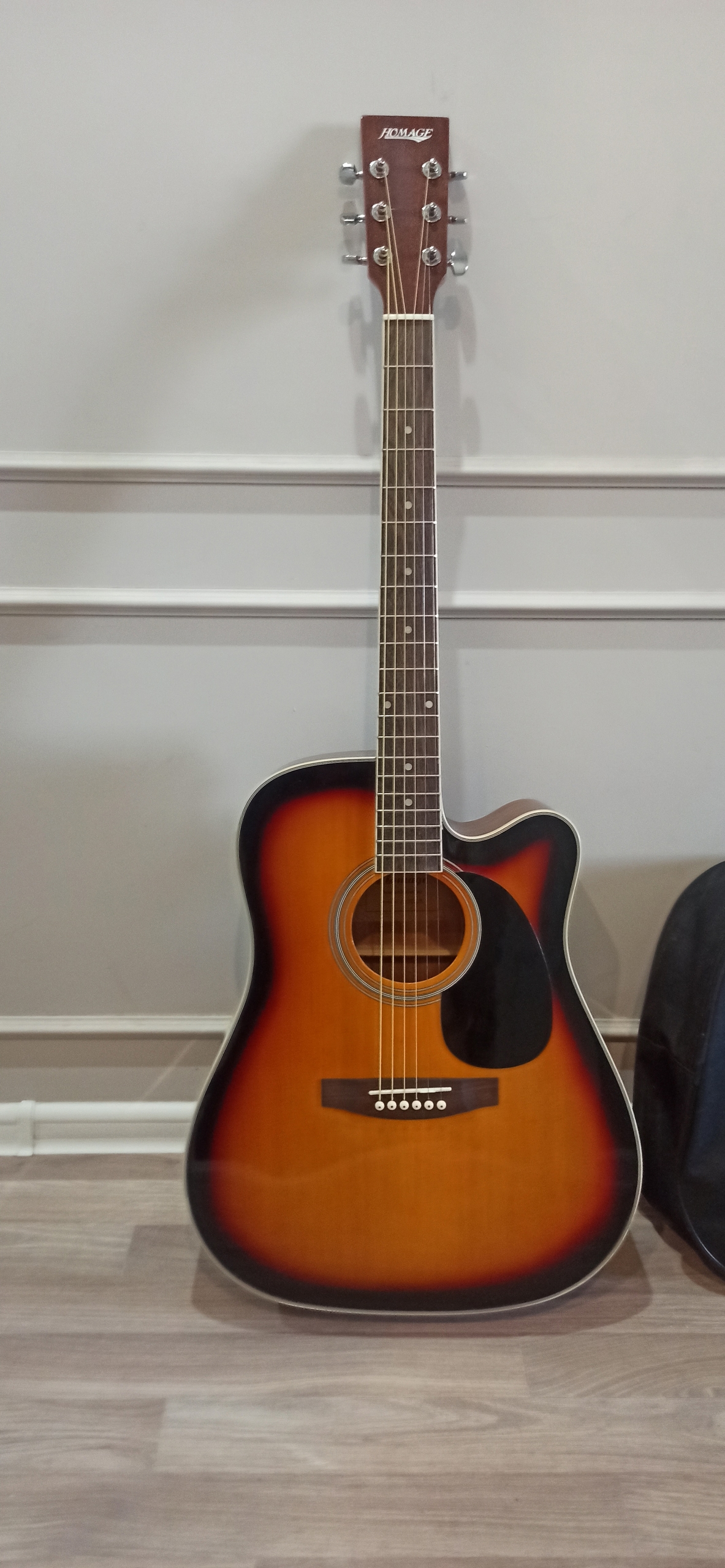 Гитара в отличном состоянии, продам