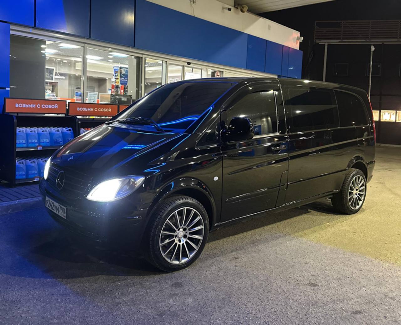 Срочно продам Mercedes Vito 2004 (3)