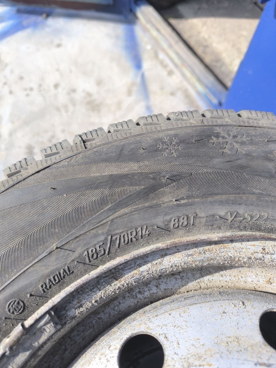 Продажа зимних колес Viatti в (2)