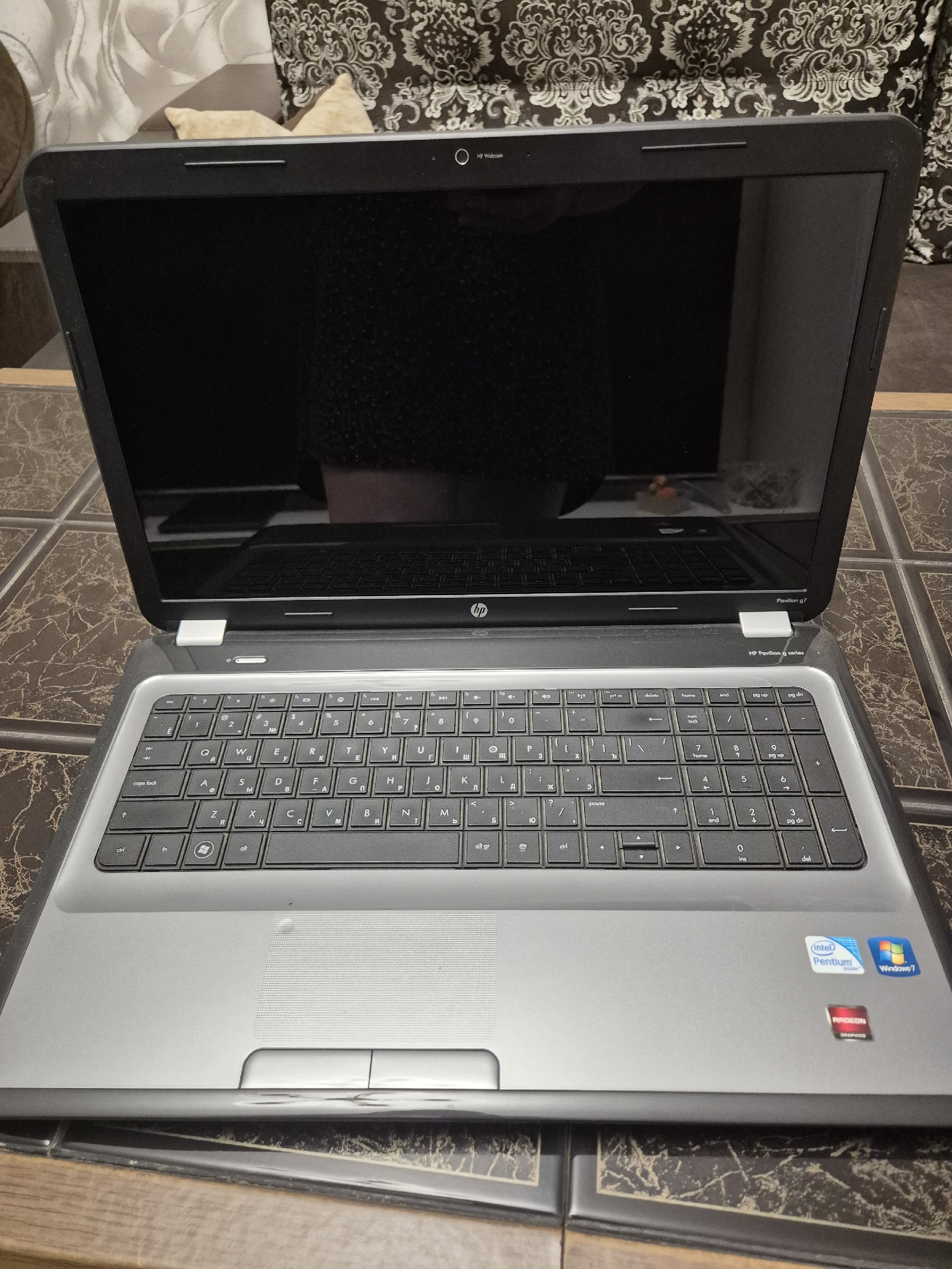 Продажа ноутбука 17 дюймов: Продаётся