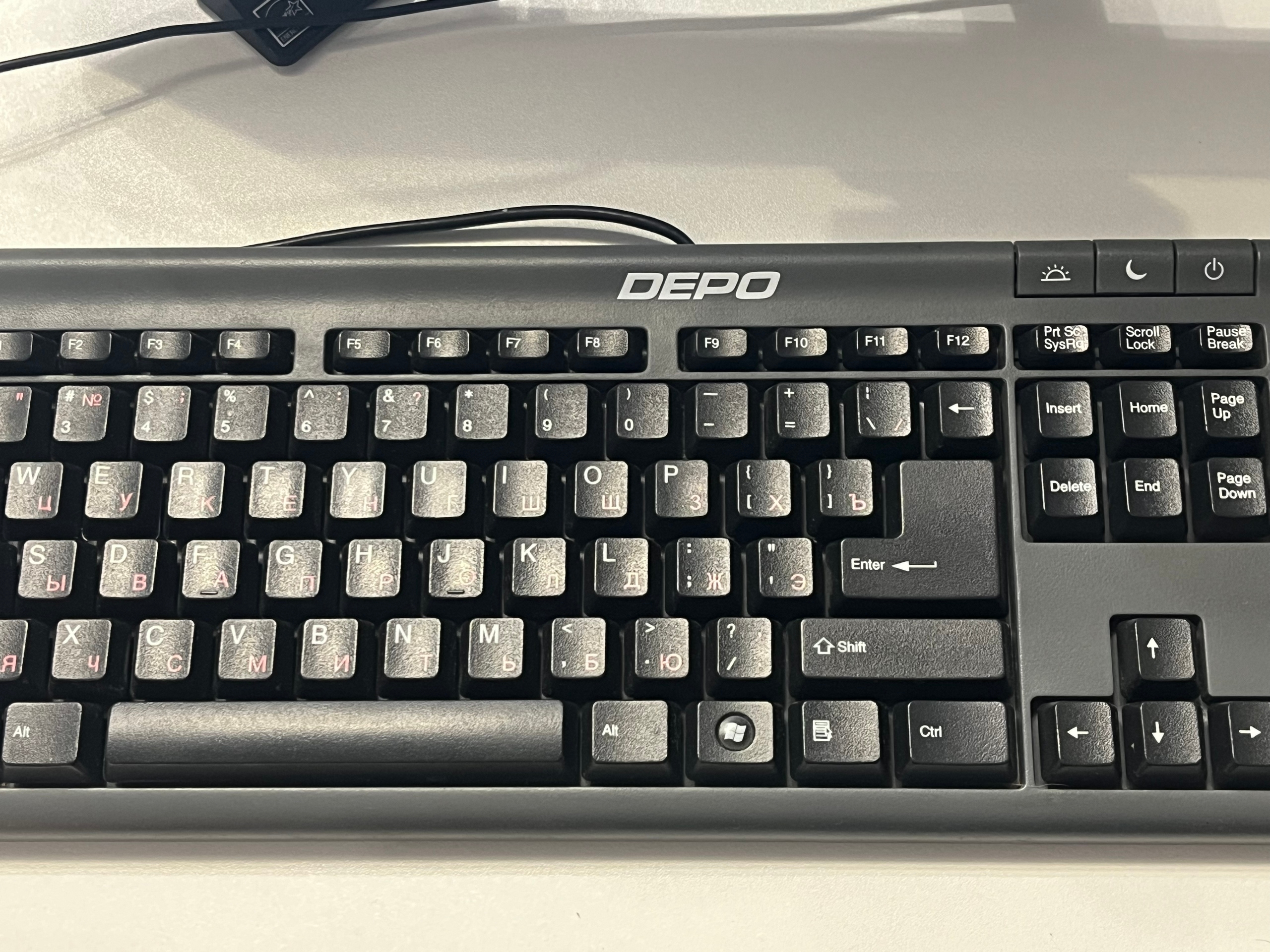 Продам недорогой компьютер комплект. Включает (3)