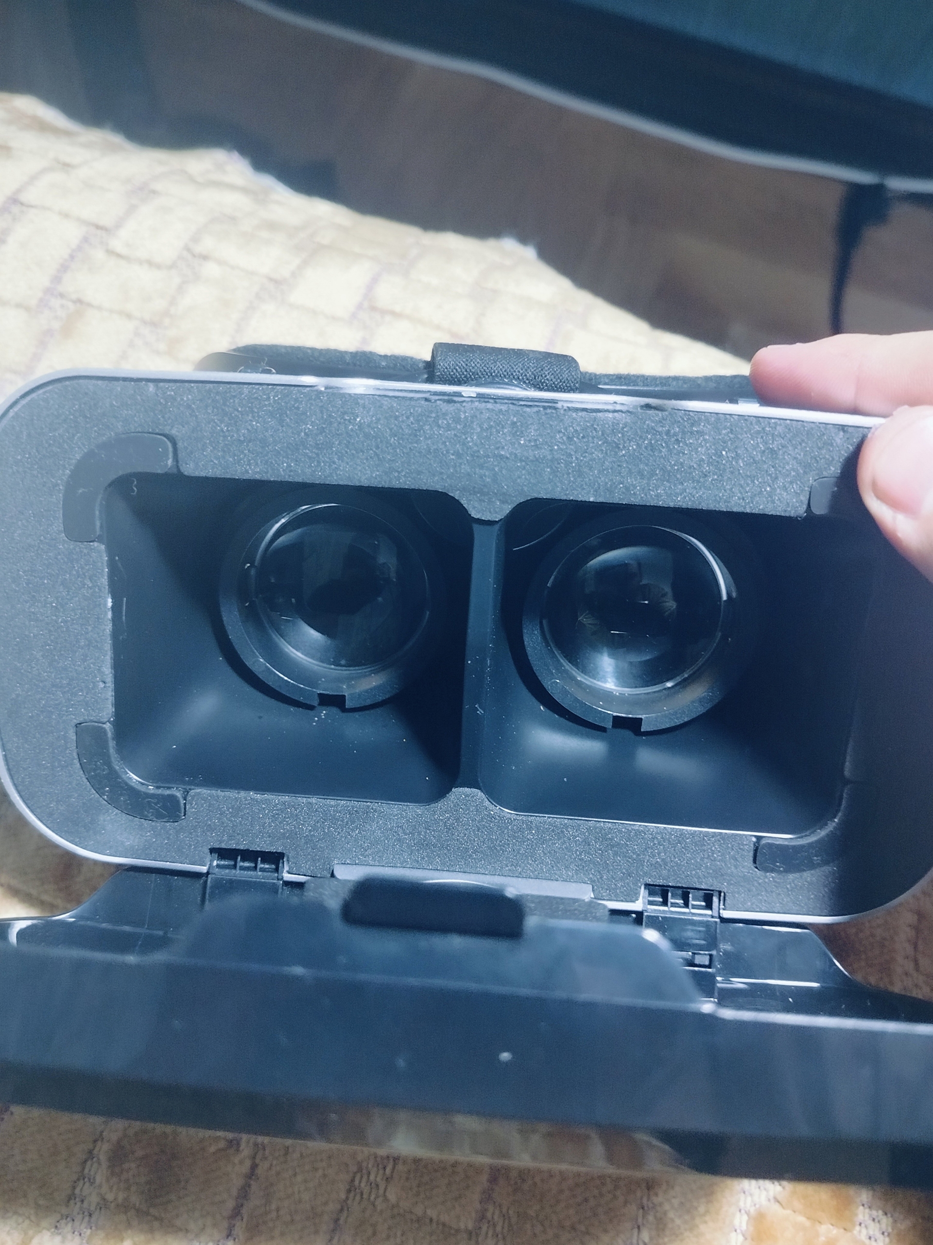 VR Очки: Продаются Недорого в (2)