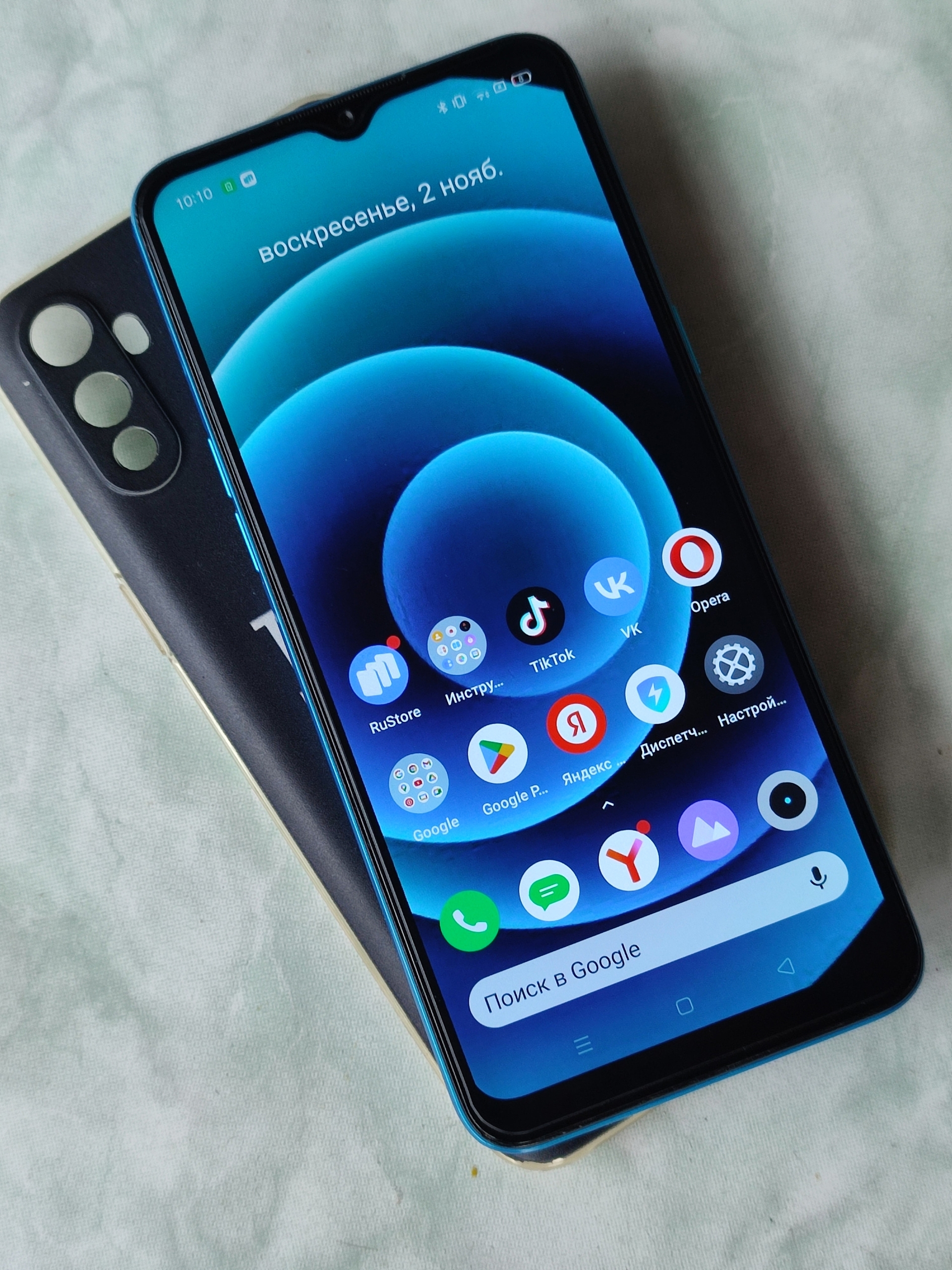 Продается смартфон Realme C3 NFC (2)