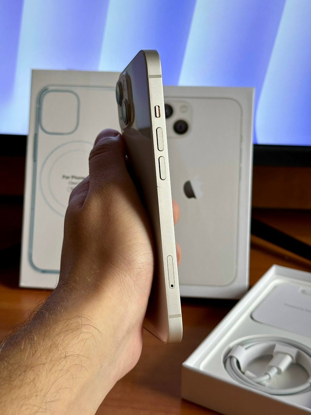 Продам iPhone 13 128 Gb (6)