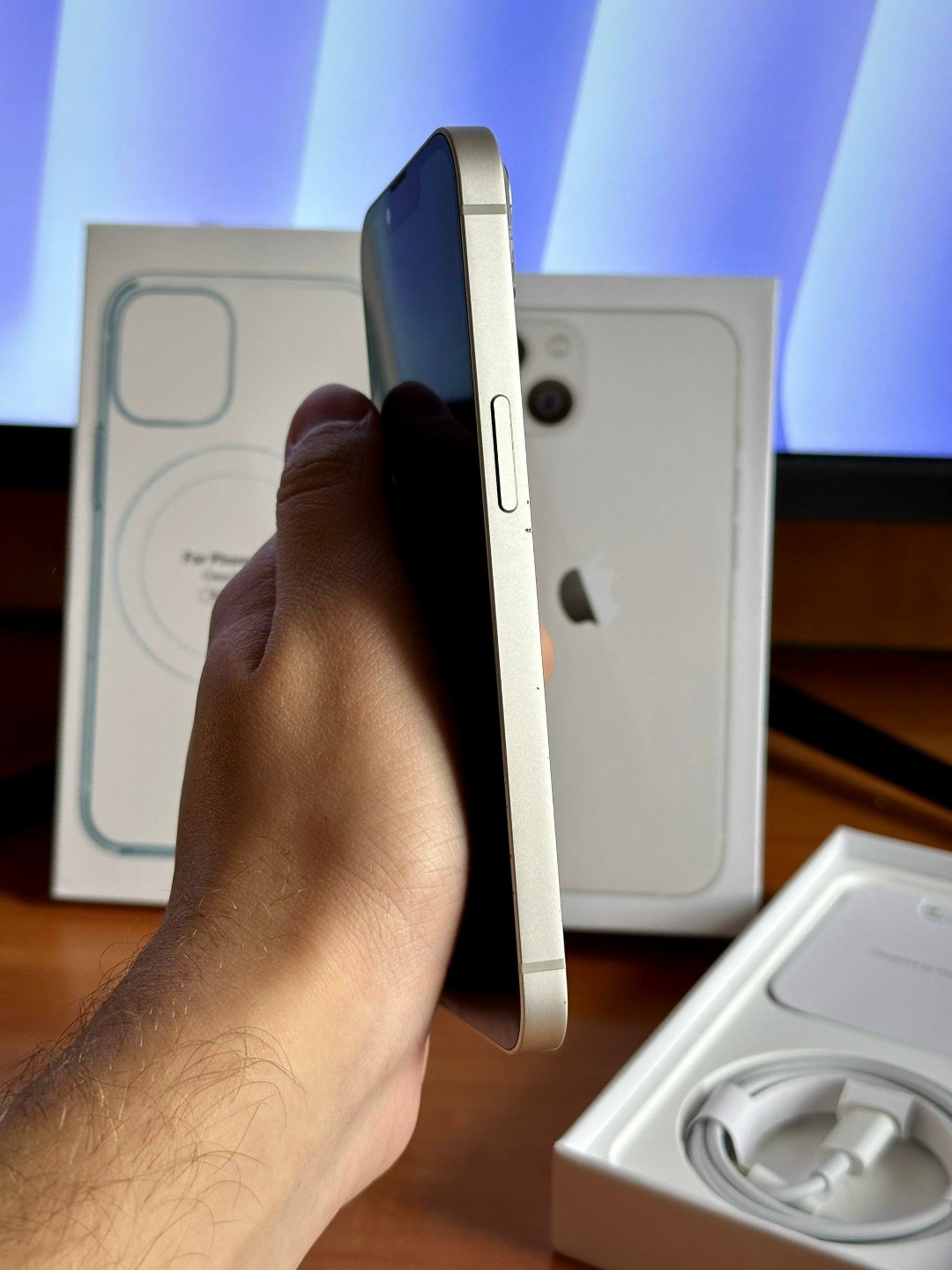 Продам iPhone 13 128 Gb (5)