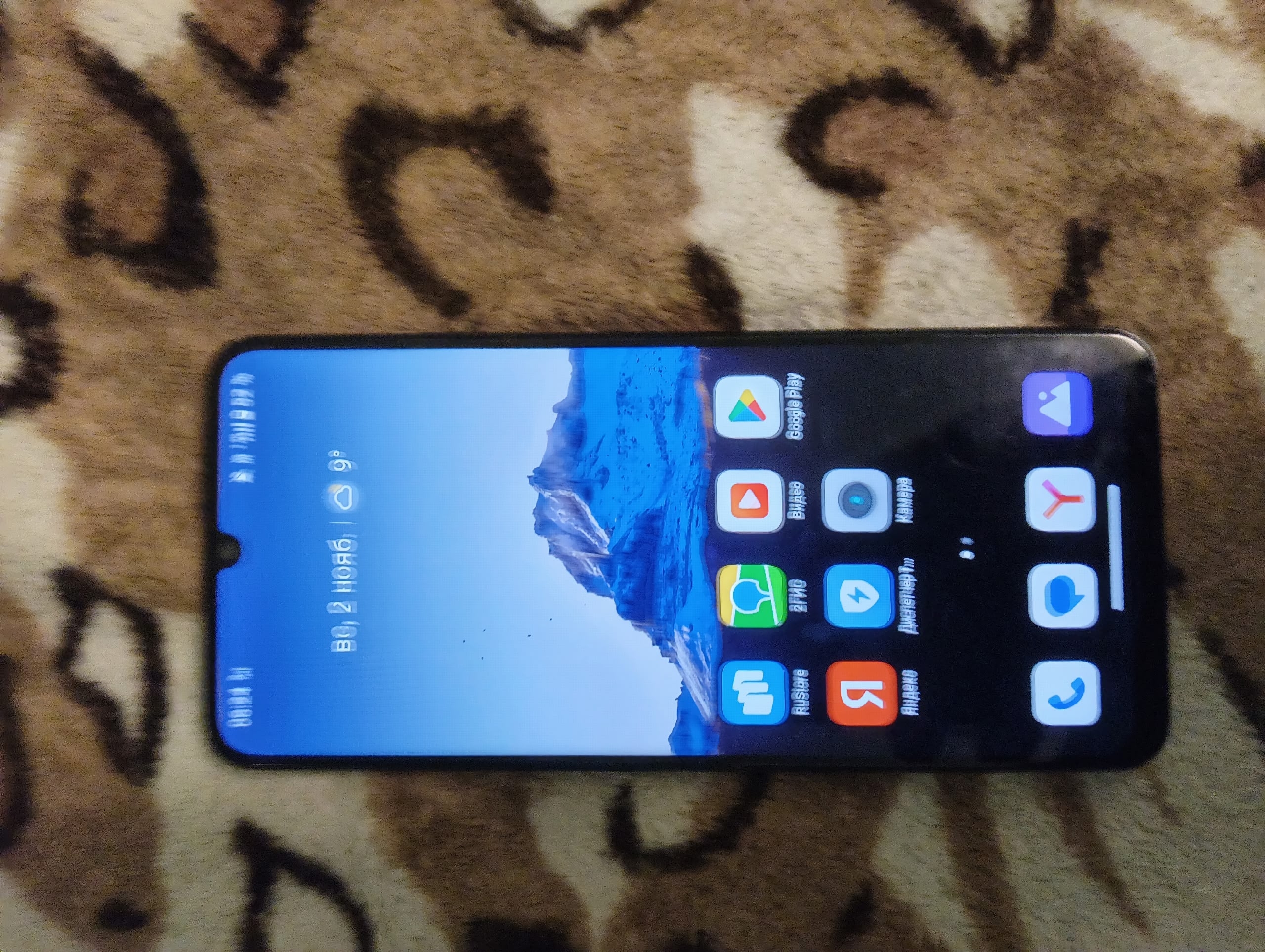 Телефон Realme note 50 продается (2)