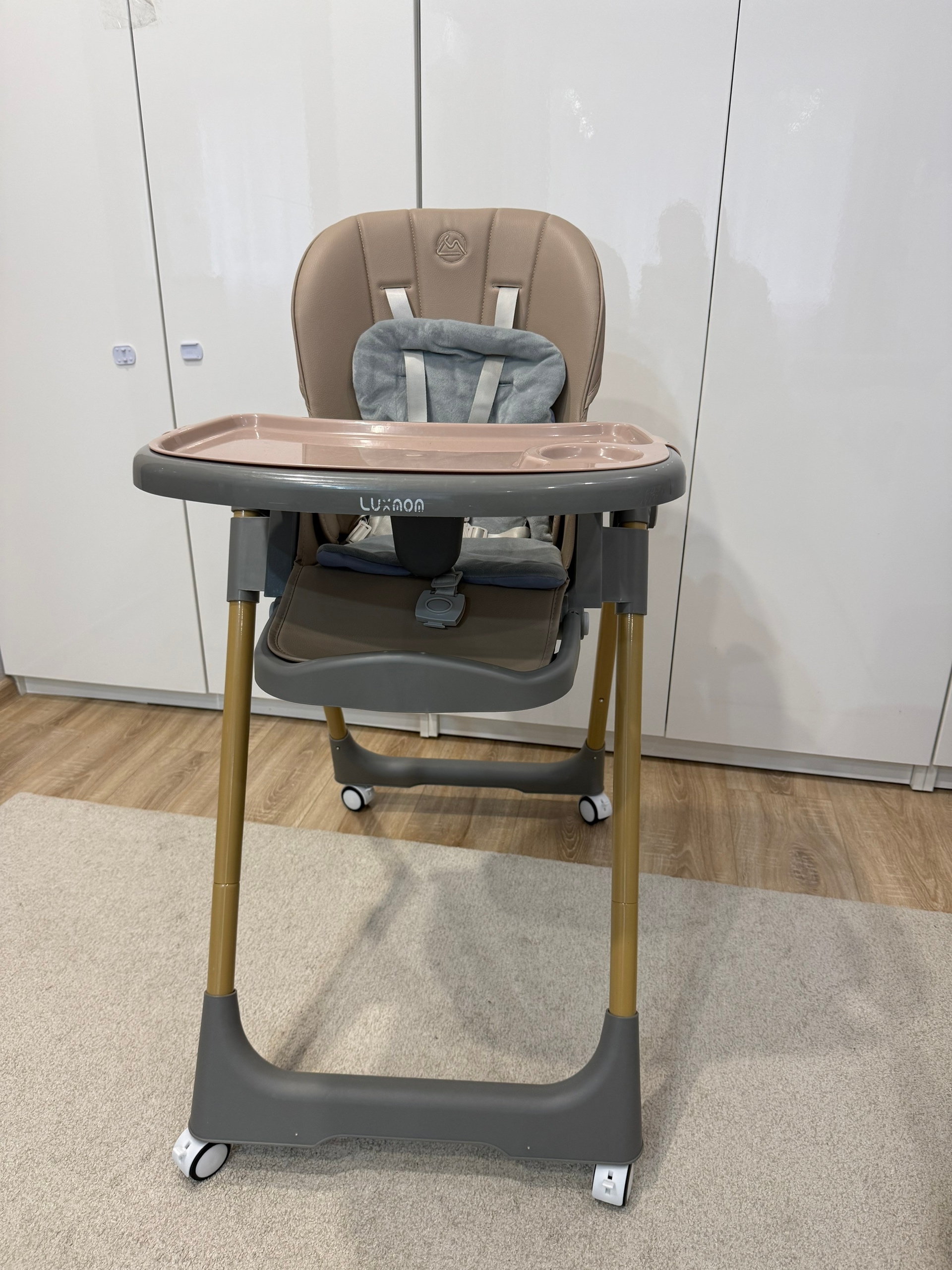 Стульчики для кормления в отличном