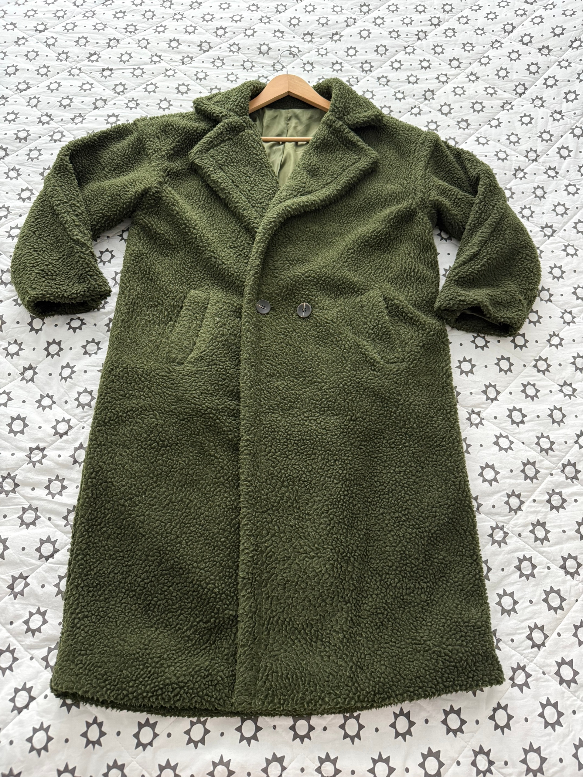 Продажа одежды в отличном состоянии (6)