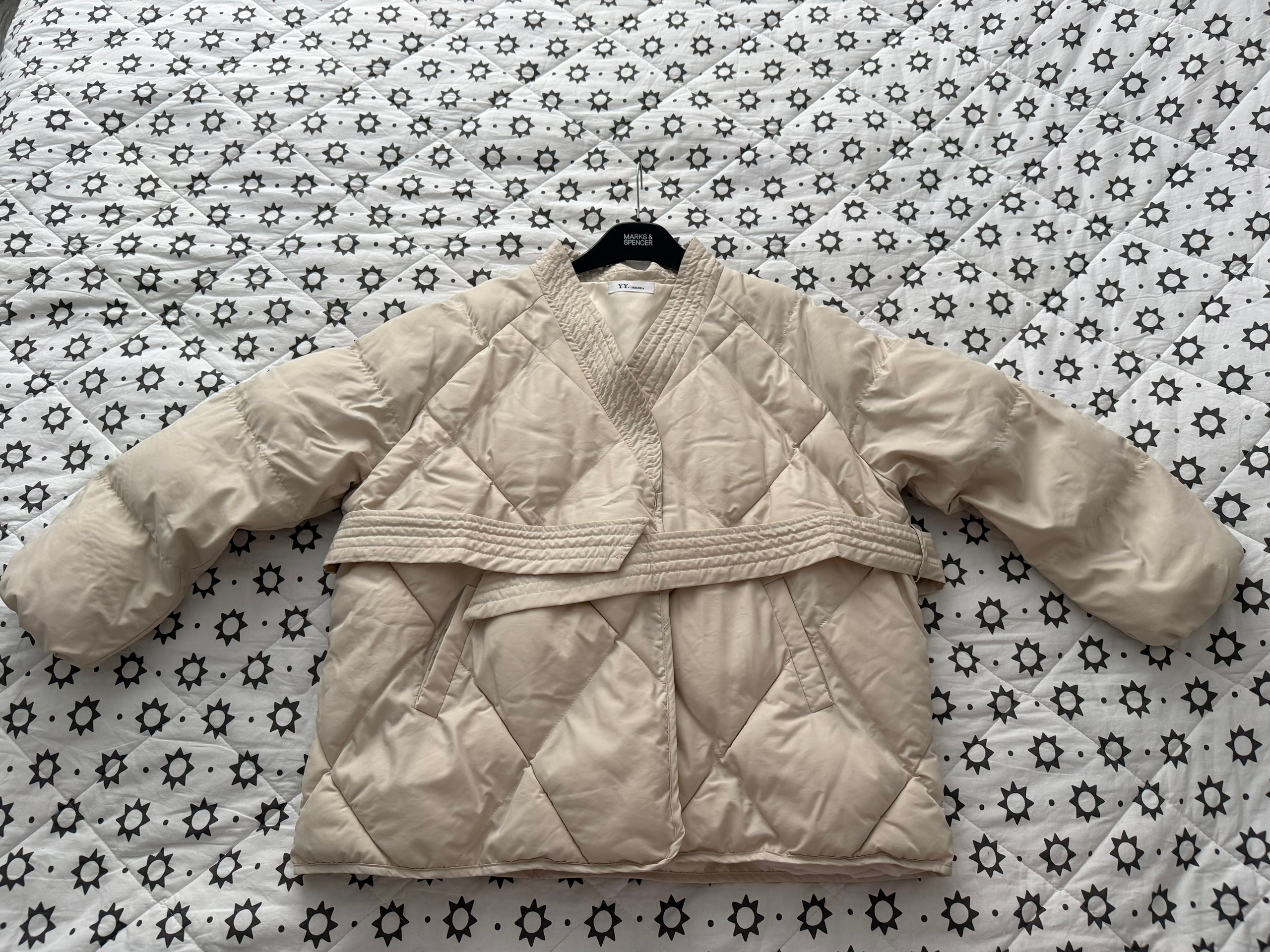 Продажа одежды в отличном состоянии (4)