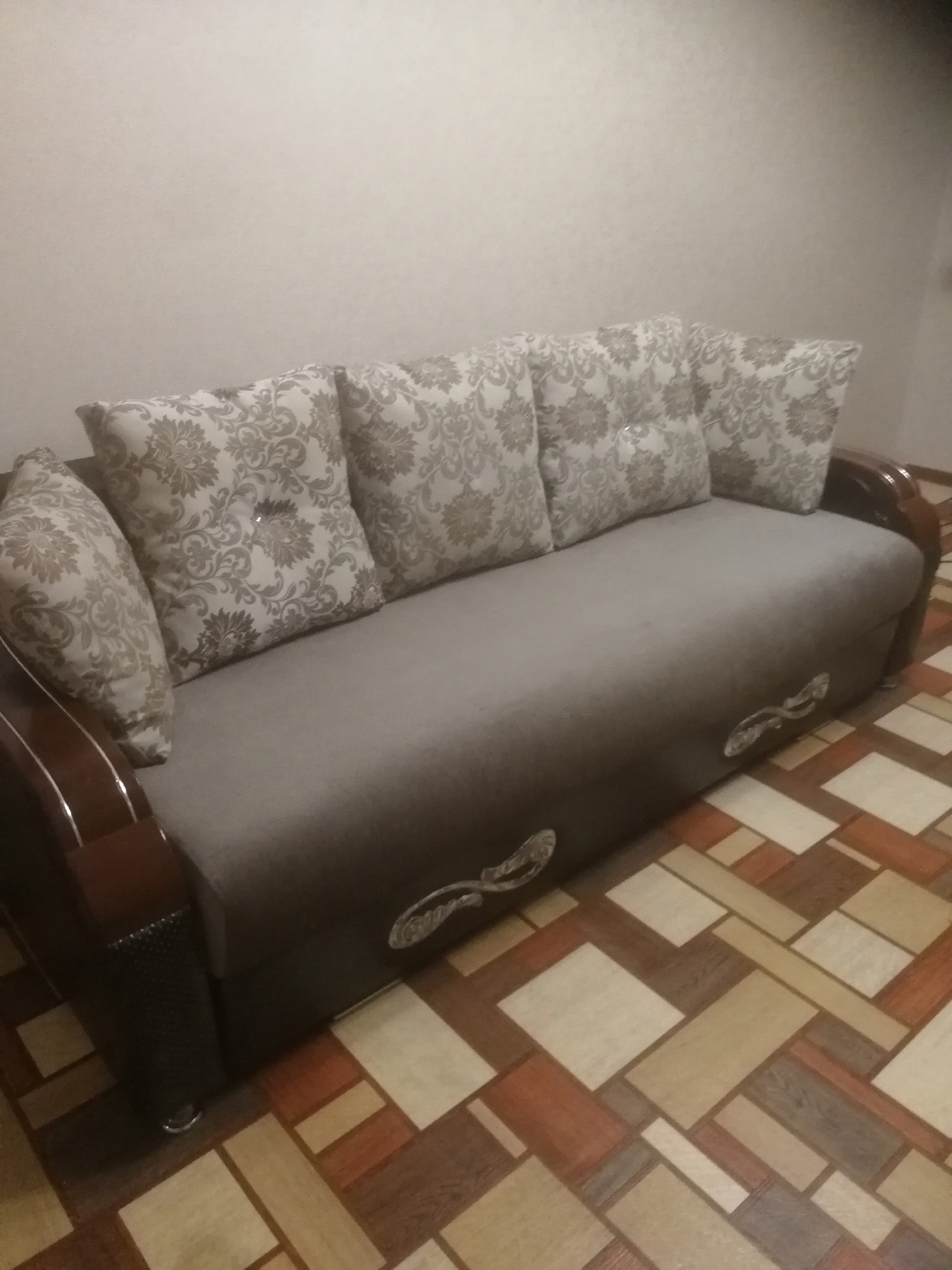 Срочно отдаю вещи бесплатно Переезжаю (4)