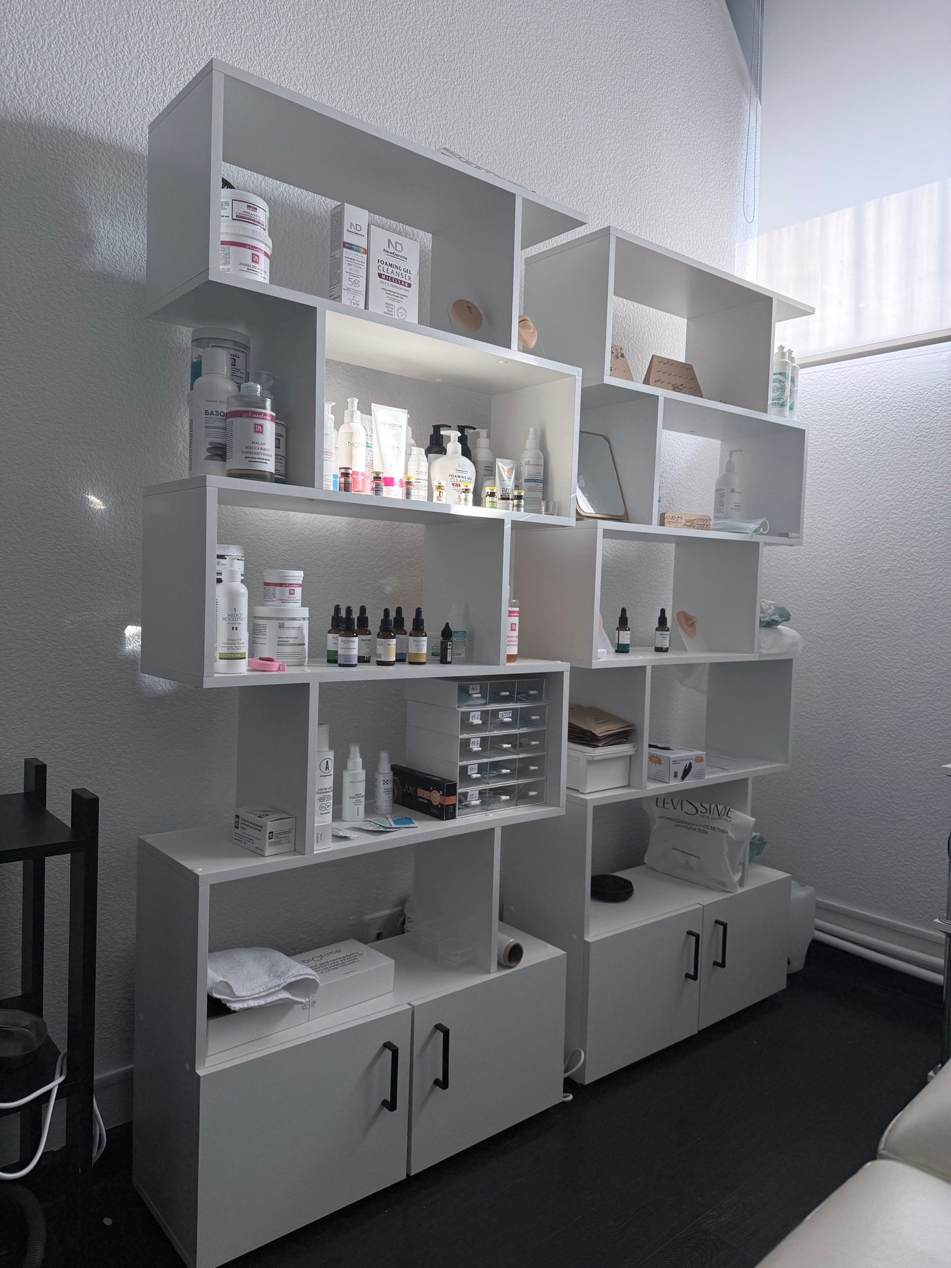 Срочно отдаю вещи бесплатно Переезжаю (1)